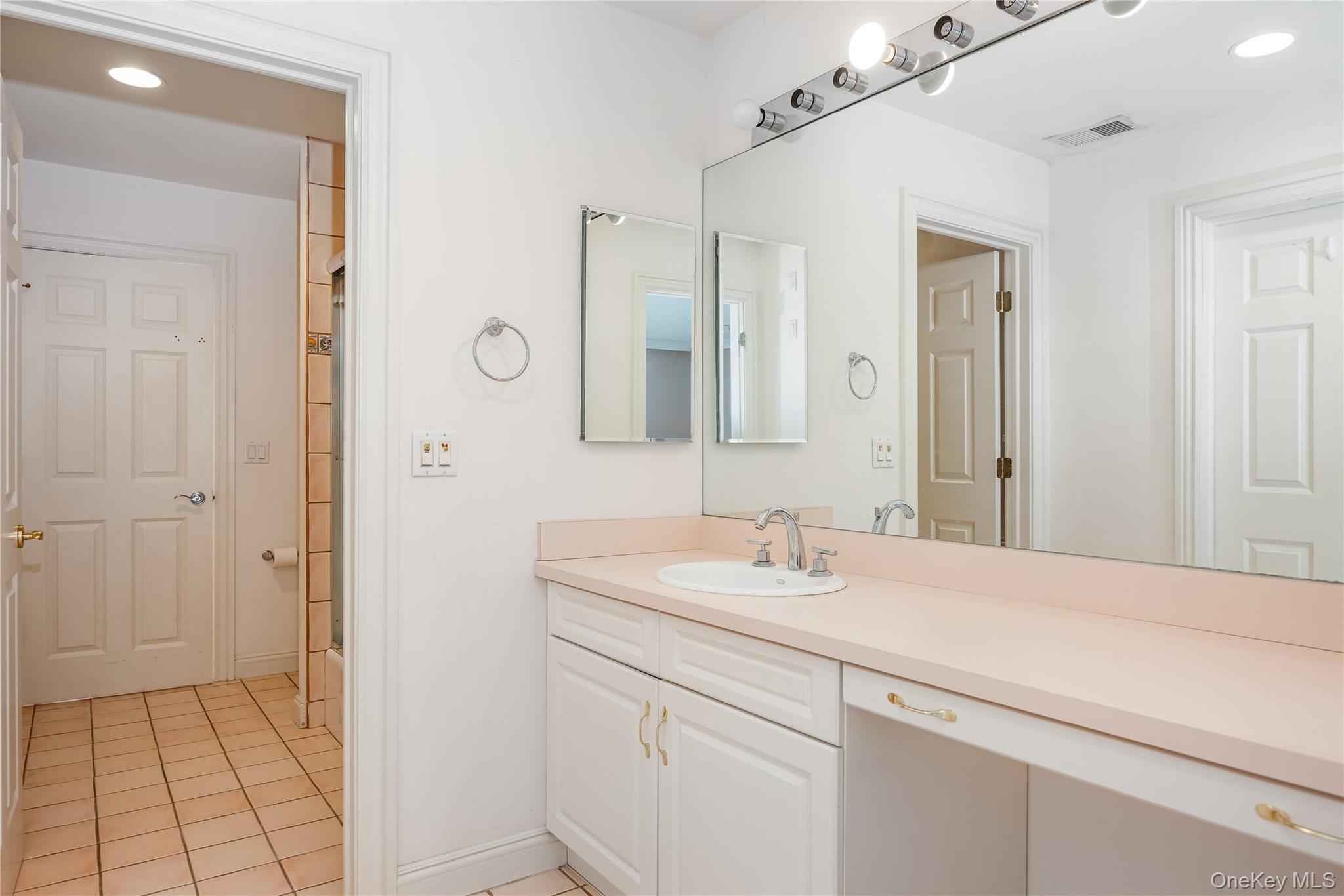 47 Pembroke Drive – For Sale photo 33