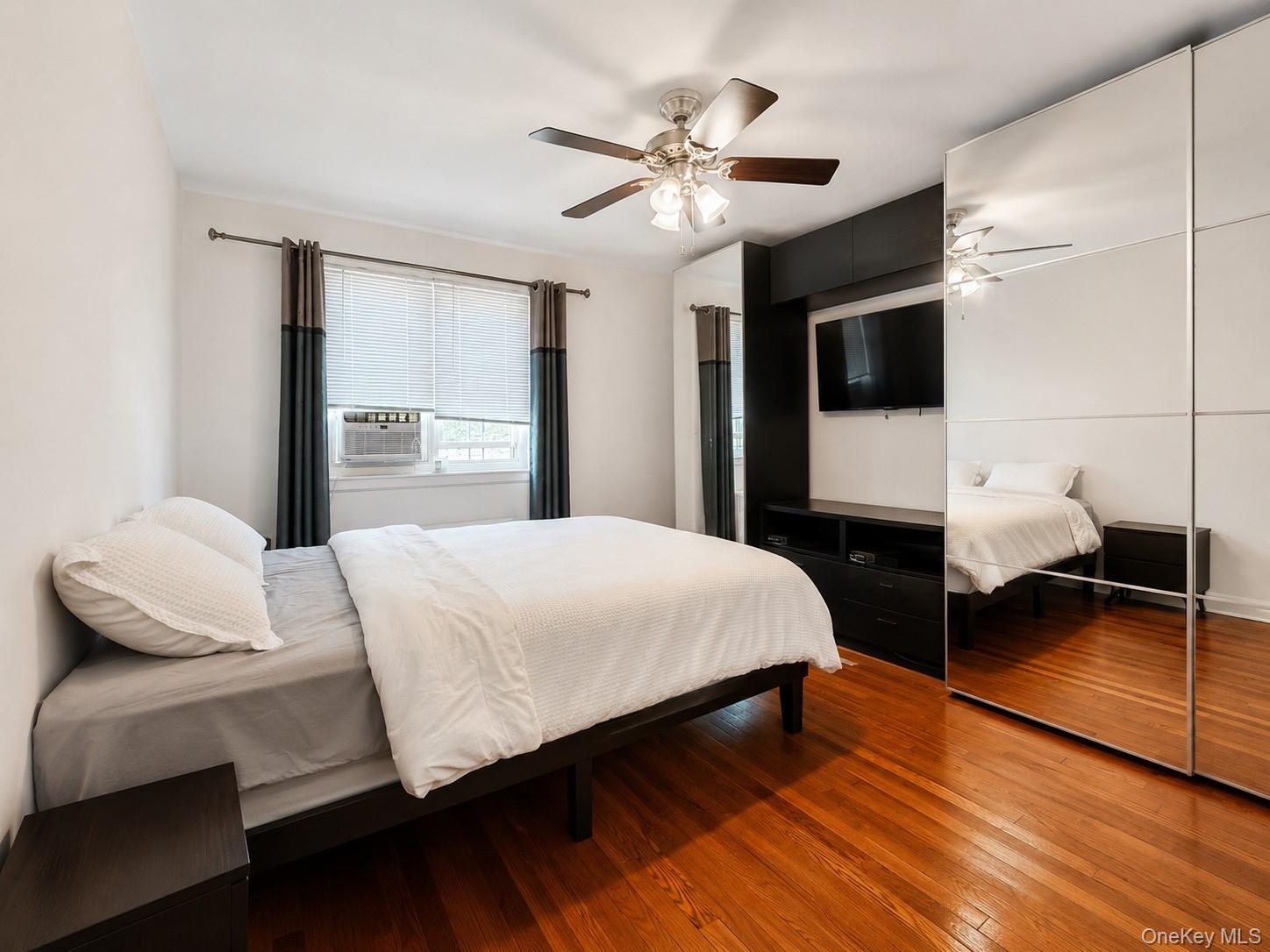 35-21 205th Street, Unit 314 photo 10
