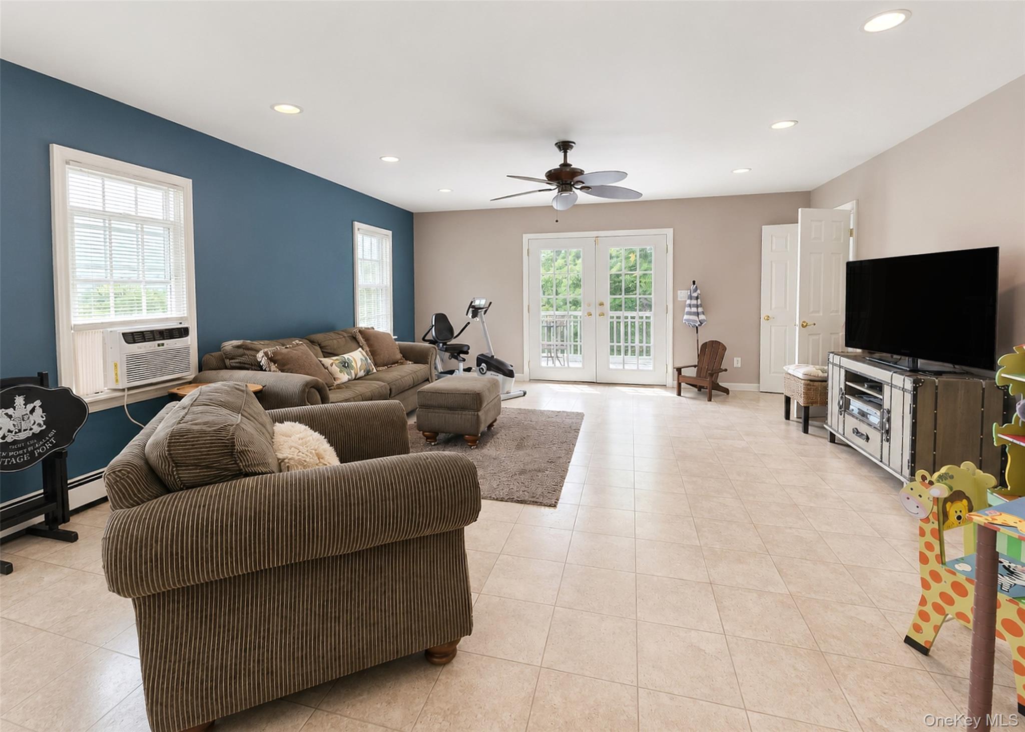 6 Naybor Avenue – For Sale photo 27