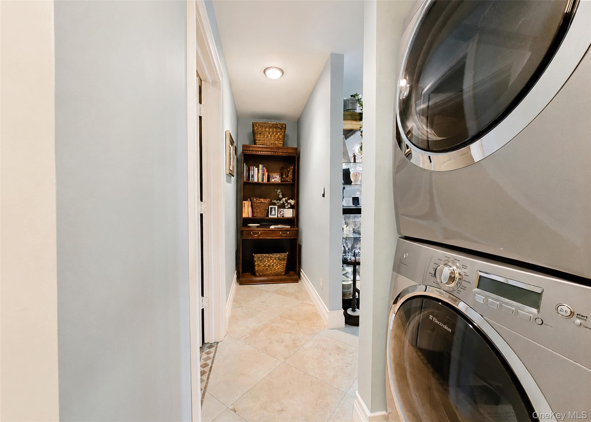 6 Naybor Avenue – For Sale photo 14