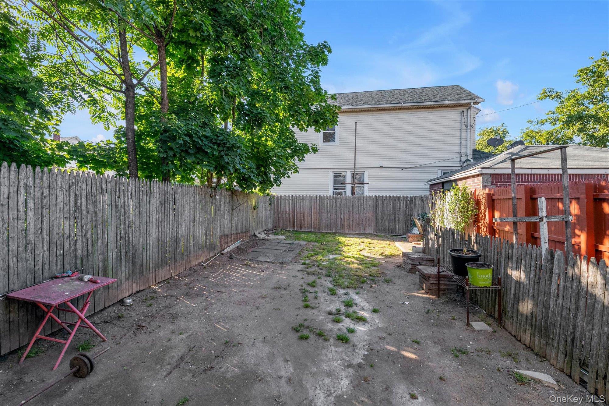 225-13 95th Avenue – For Sale photo 18