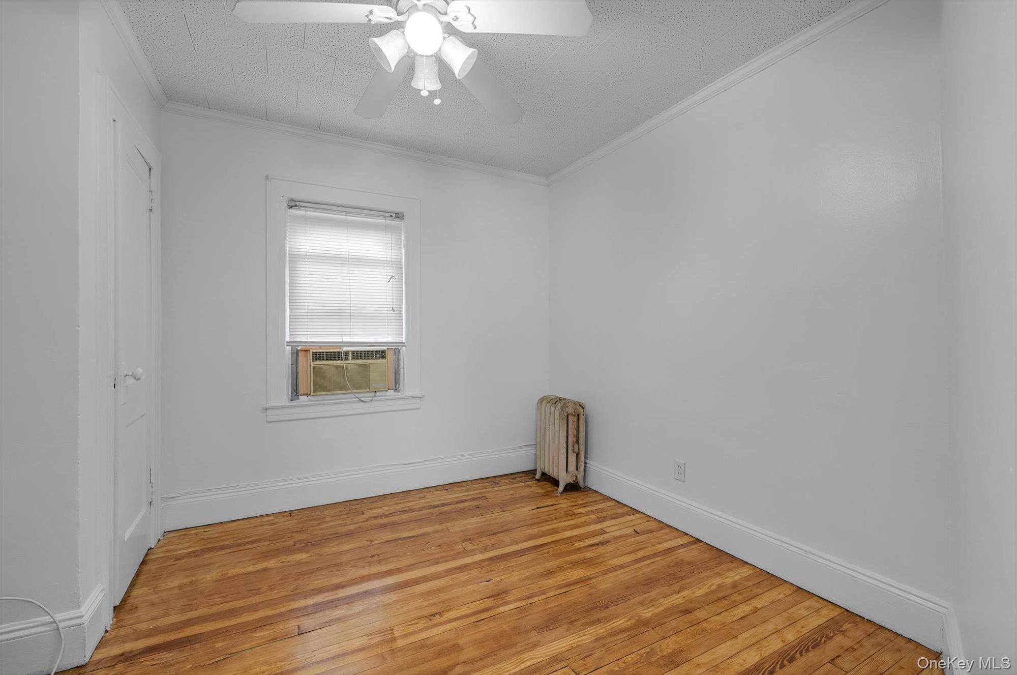 225-13 95th Avenue – For Sale photo 12