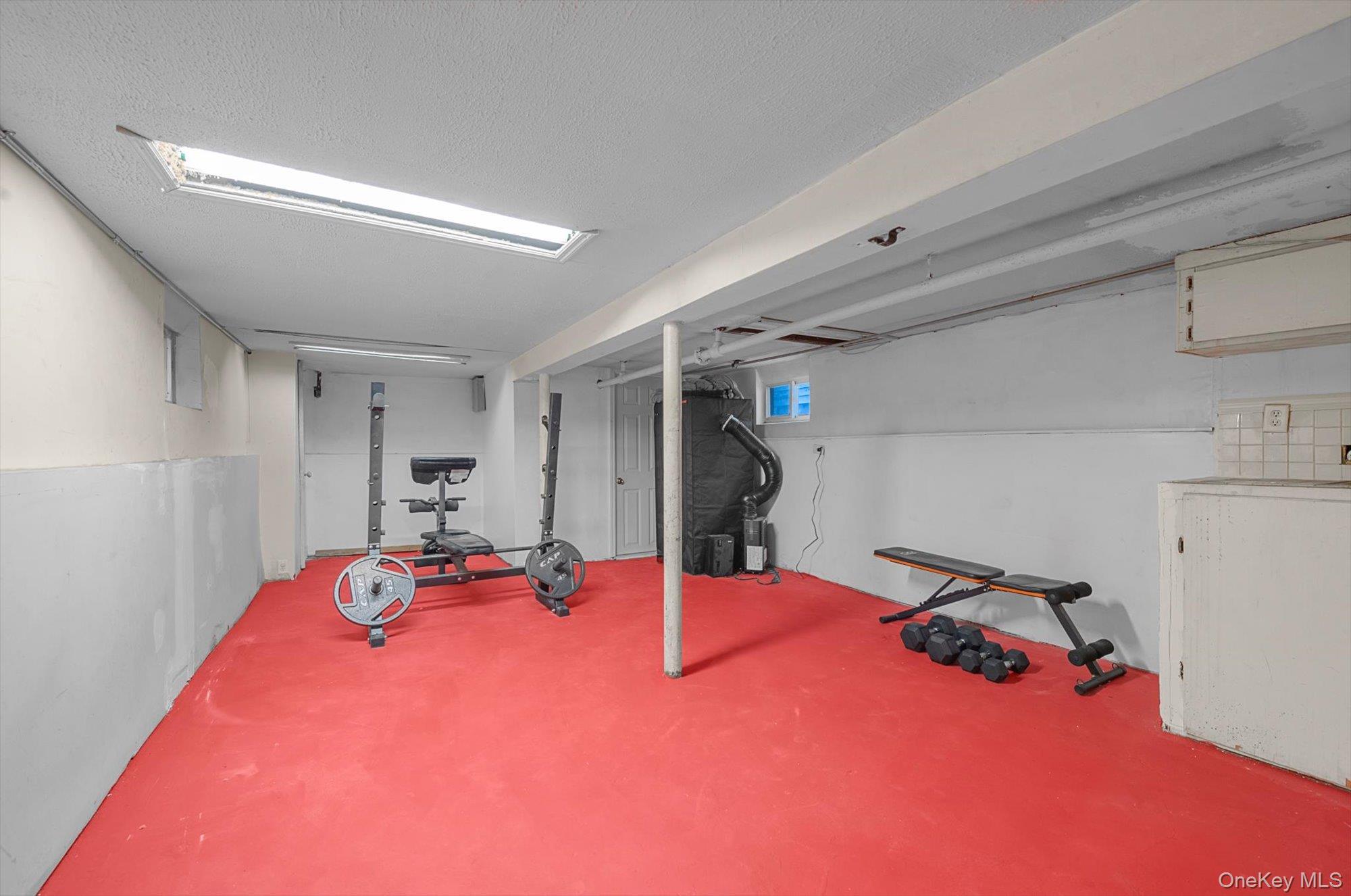 225-13 95th Avenue – For Sale photo 15