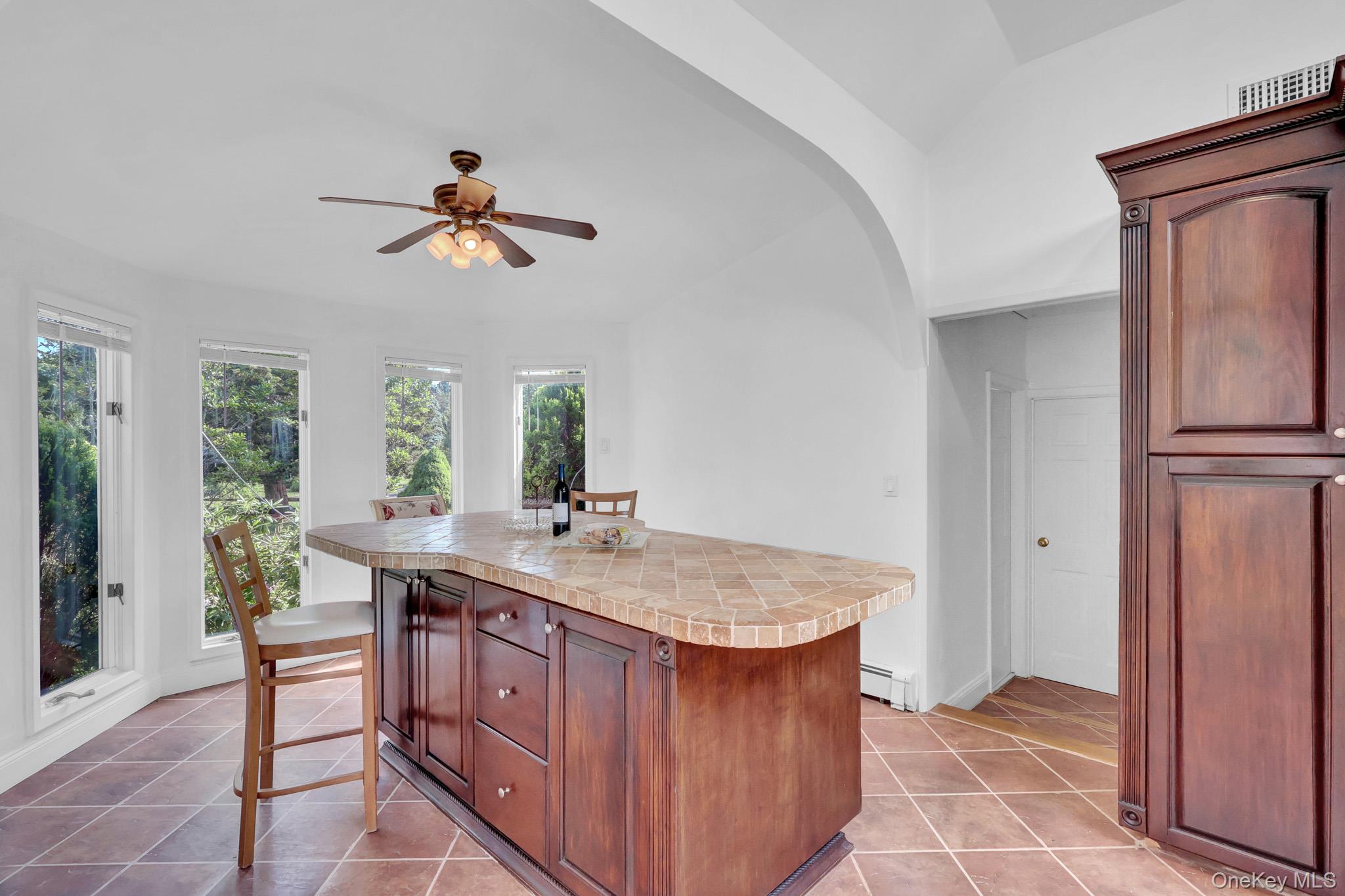 6 Last Lane – For Sale photo 14