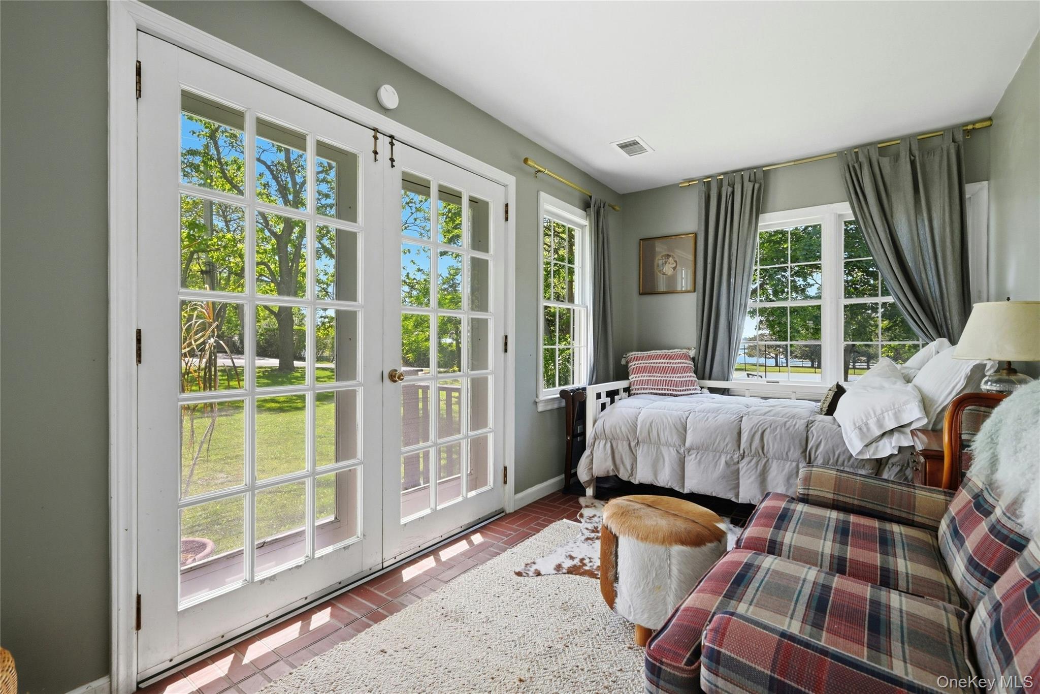 295 Jackson Street – For Rent photo 13