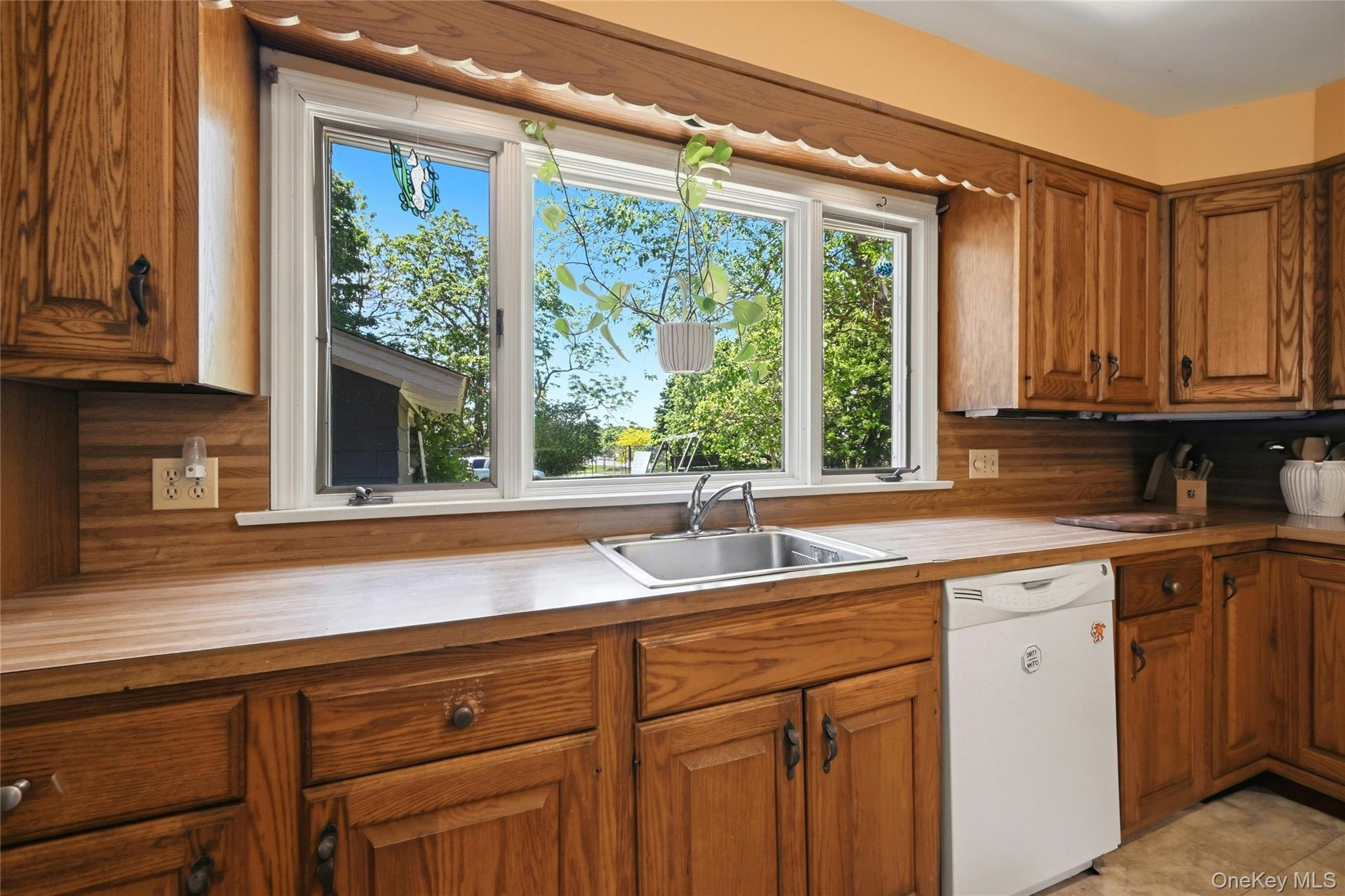295 Jackson Street – For Rent photo 6