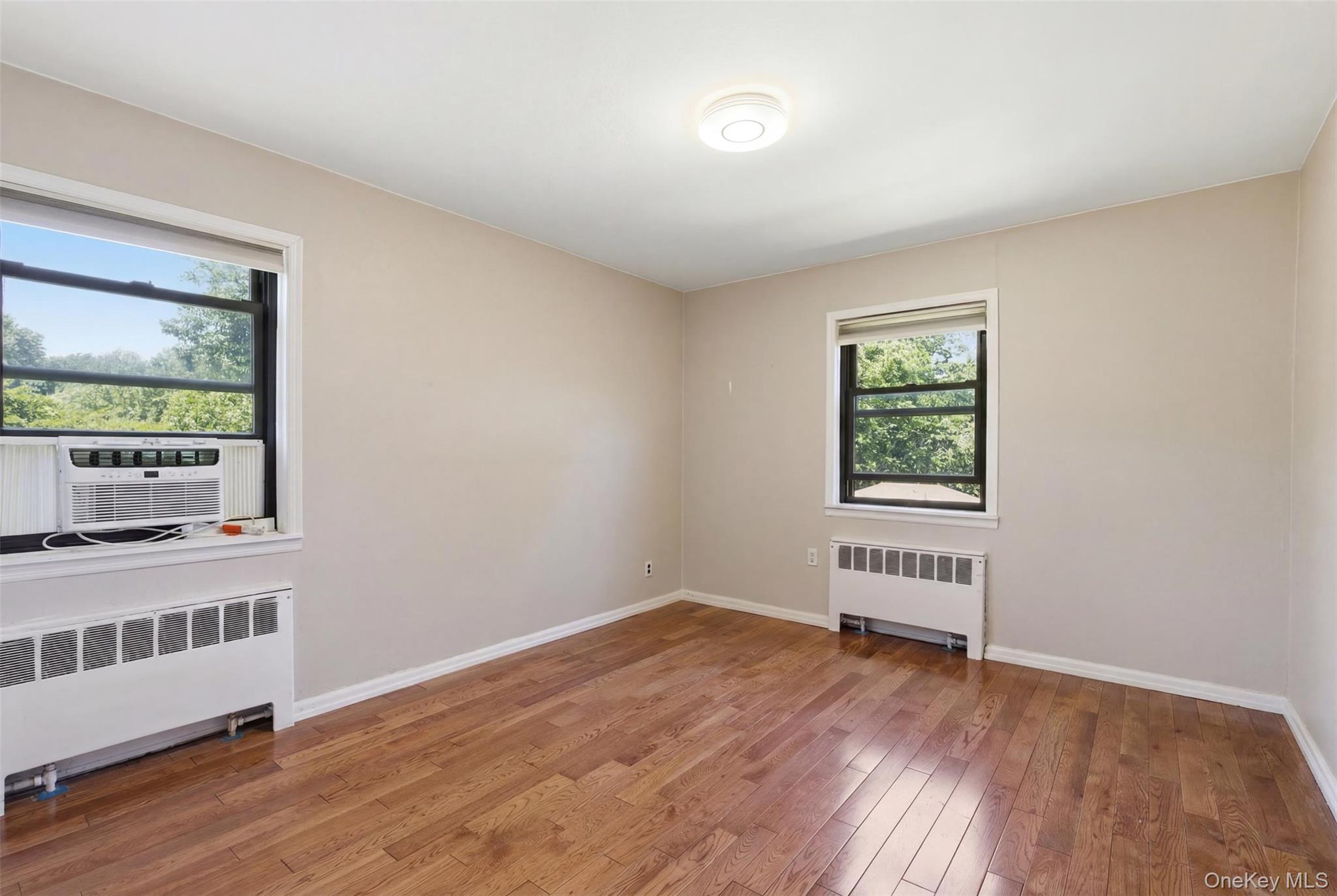 220-17 75th Avenue, Unit 85A2 photo 9