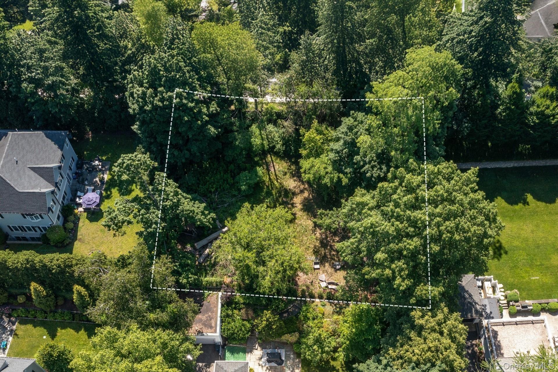 98 Park AKA – Midland Avenue Avenue – For Sale