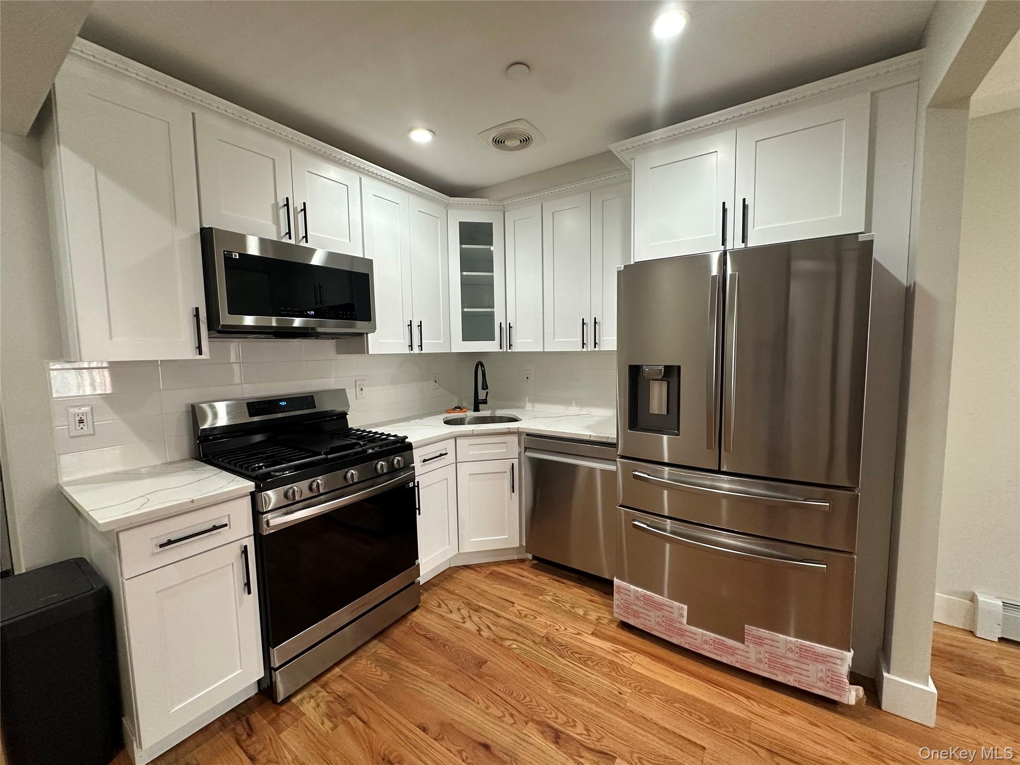 238 Wyona Street, Unit 2 photo 2