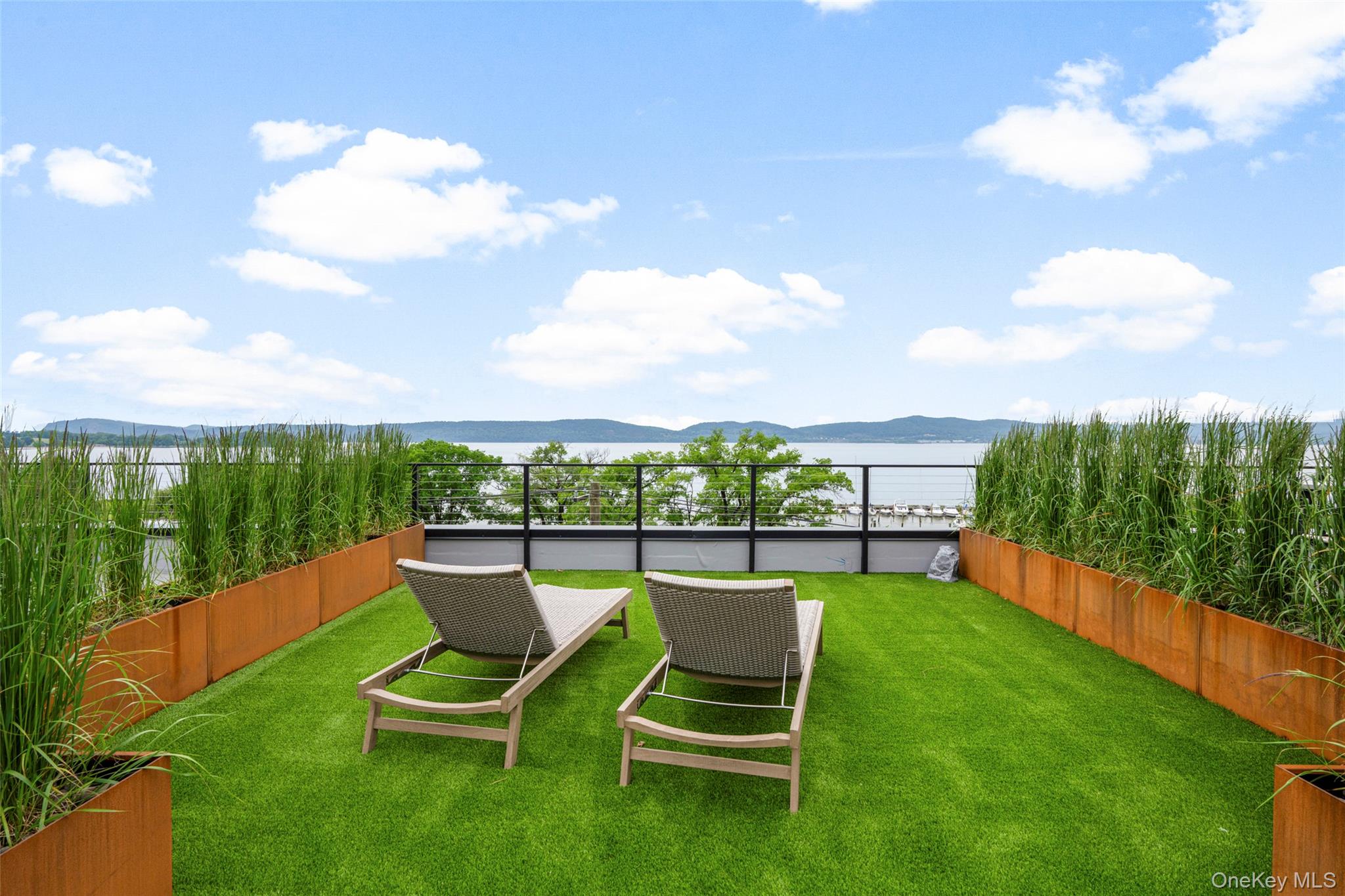 25 S Riverside Avenue, Unit 108 photo 9