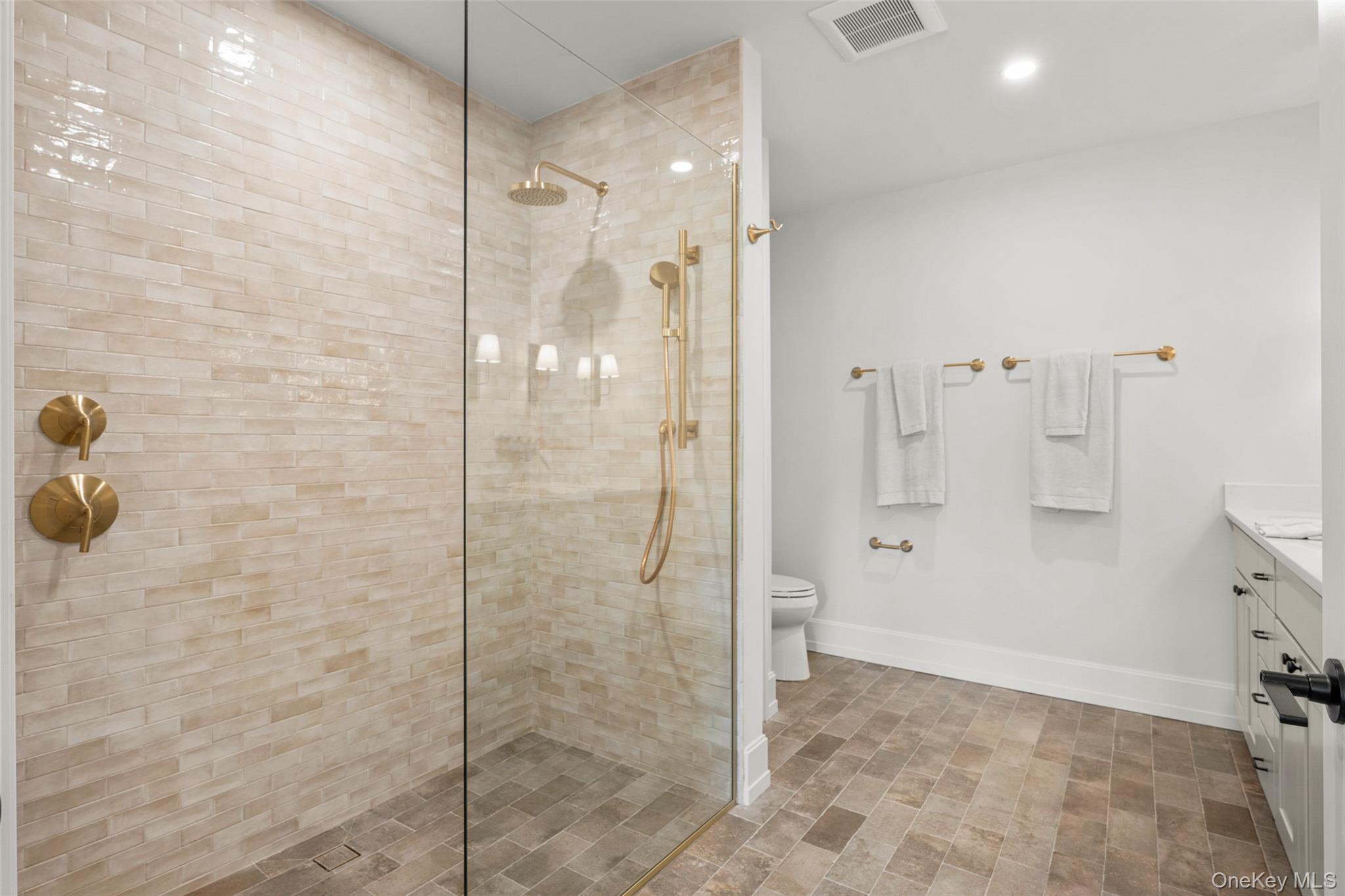 25 Riverside Avenue, Unit 211 photo 29