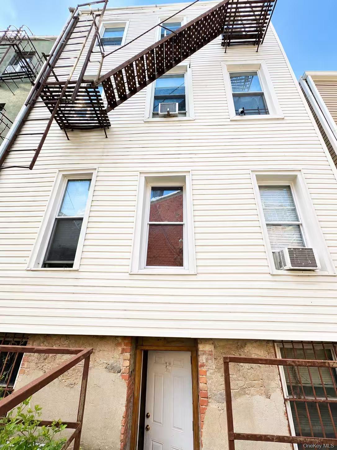 726 Prospect Avenue – For Sale photo 2