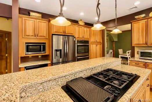 15 Christina Way – For Sale photo 9