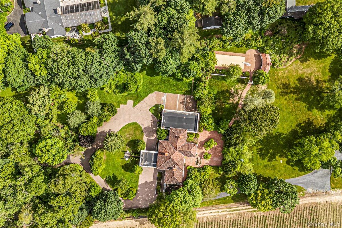 952 Cedar Swamp – For Sale