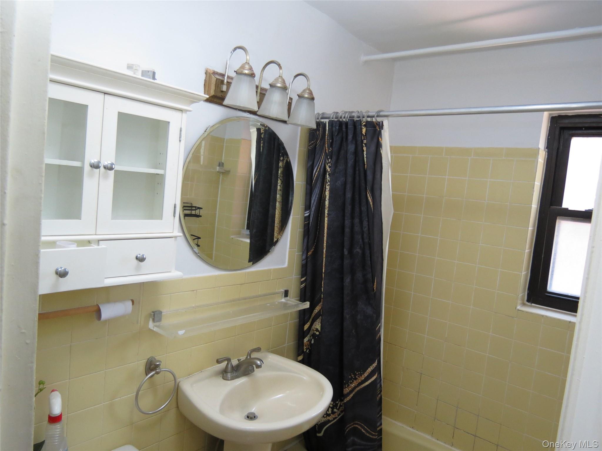 147-14 84th Road, Unit 2A photo 21