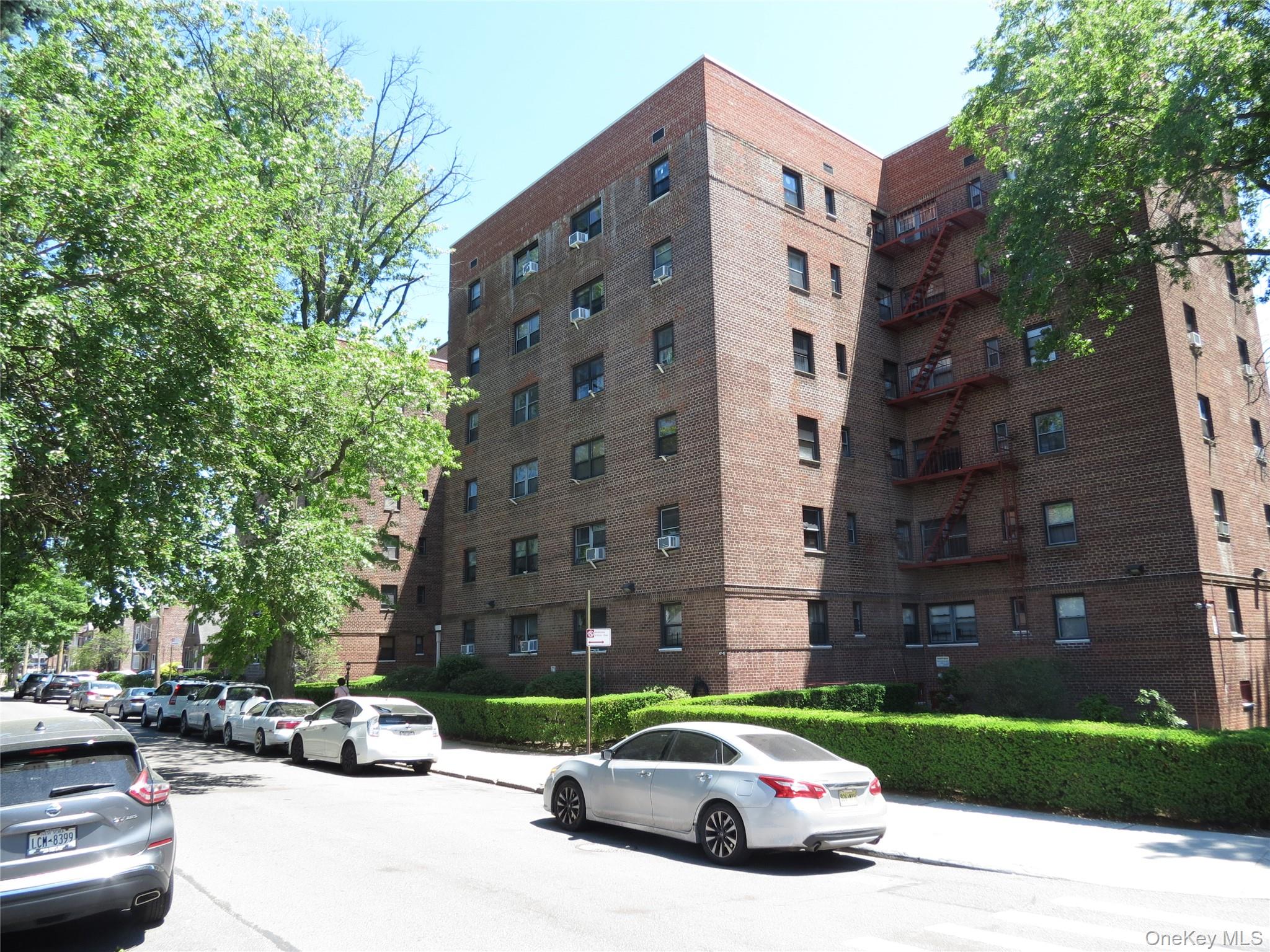 147-14 84th Road, Unit 2A