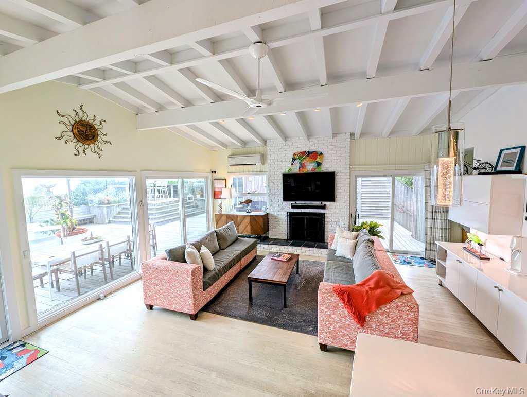 61 Evergreen Avenue – For Sale