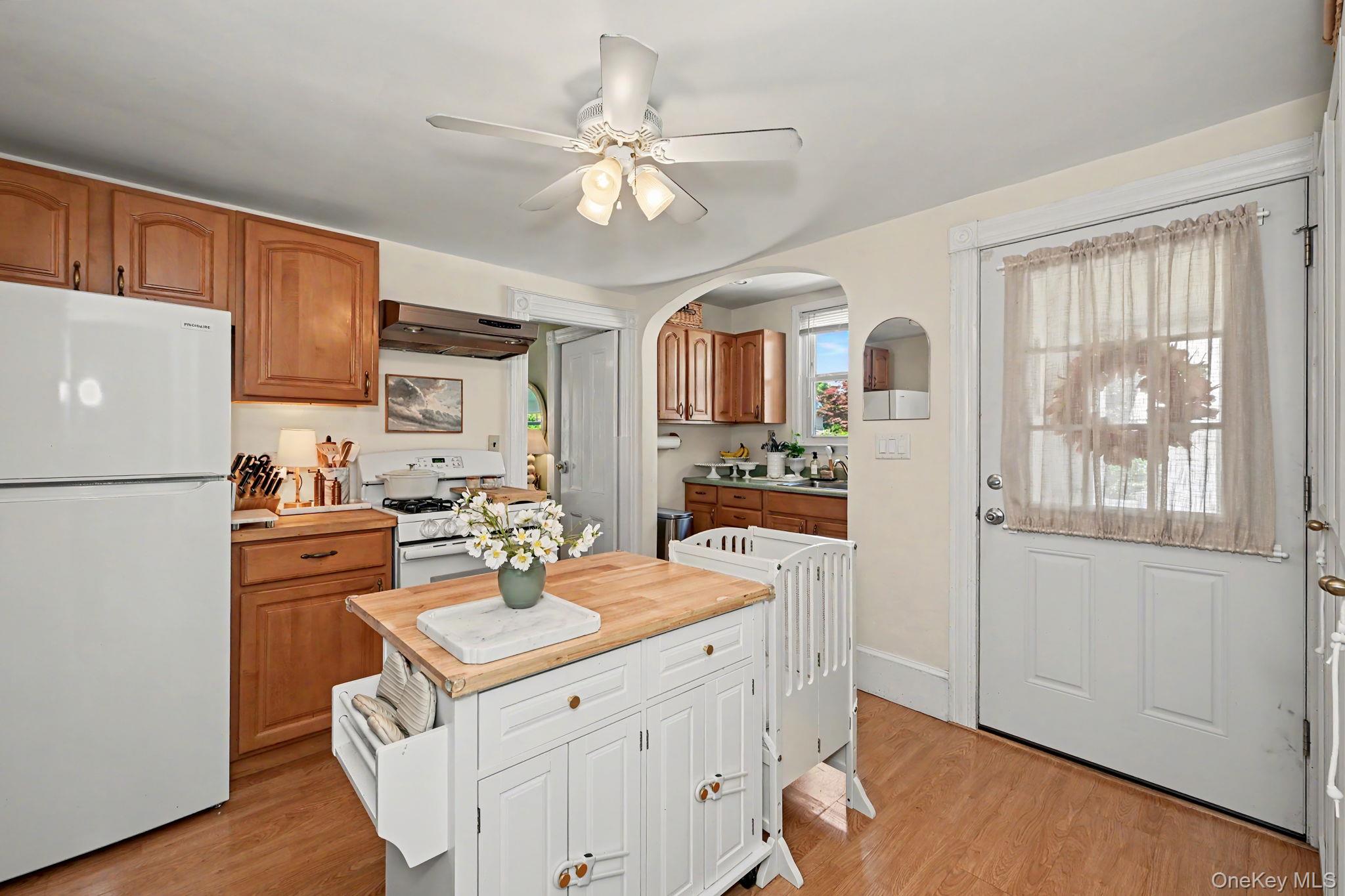 80 Leonard Street – For Sale photo 10