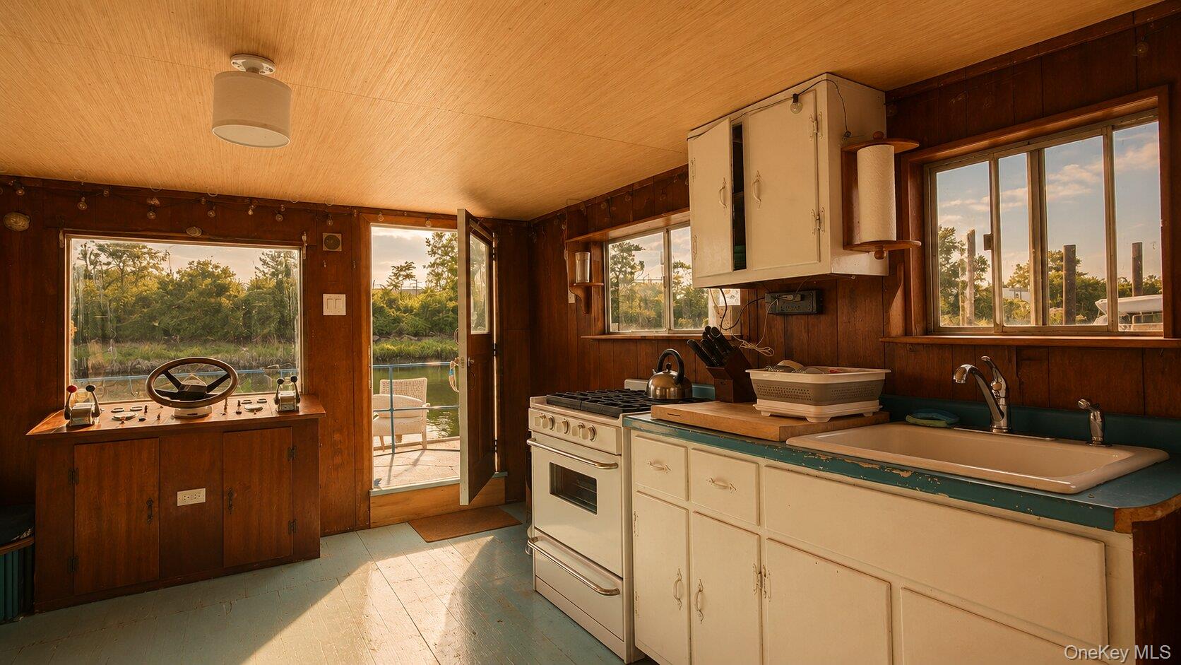 360 Beach 59th #c Street, Unit A2 photo 8