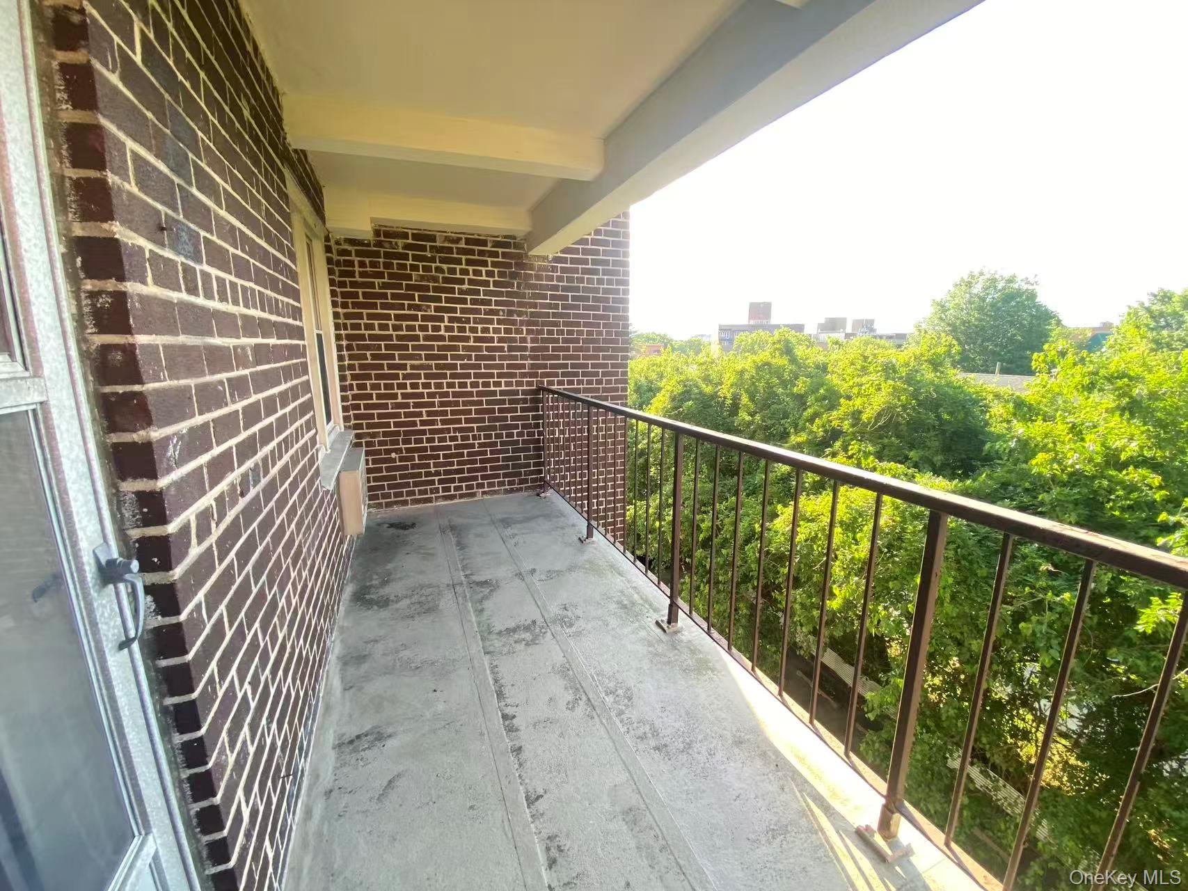 14055 34th Avenue, Unit 3E photo 7