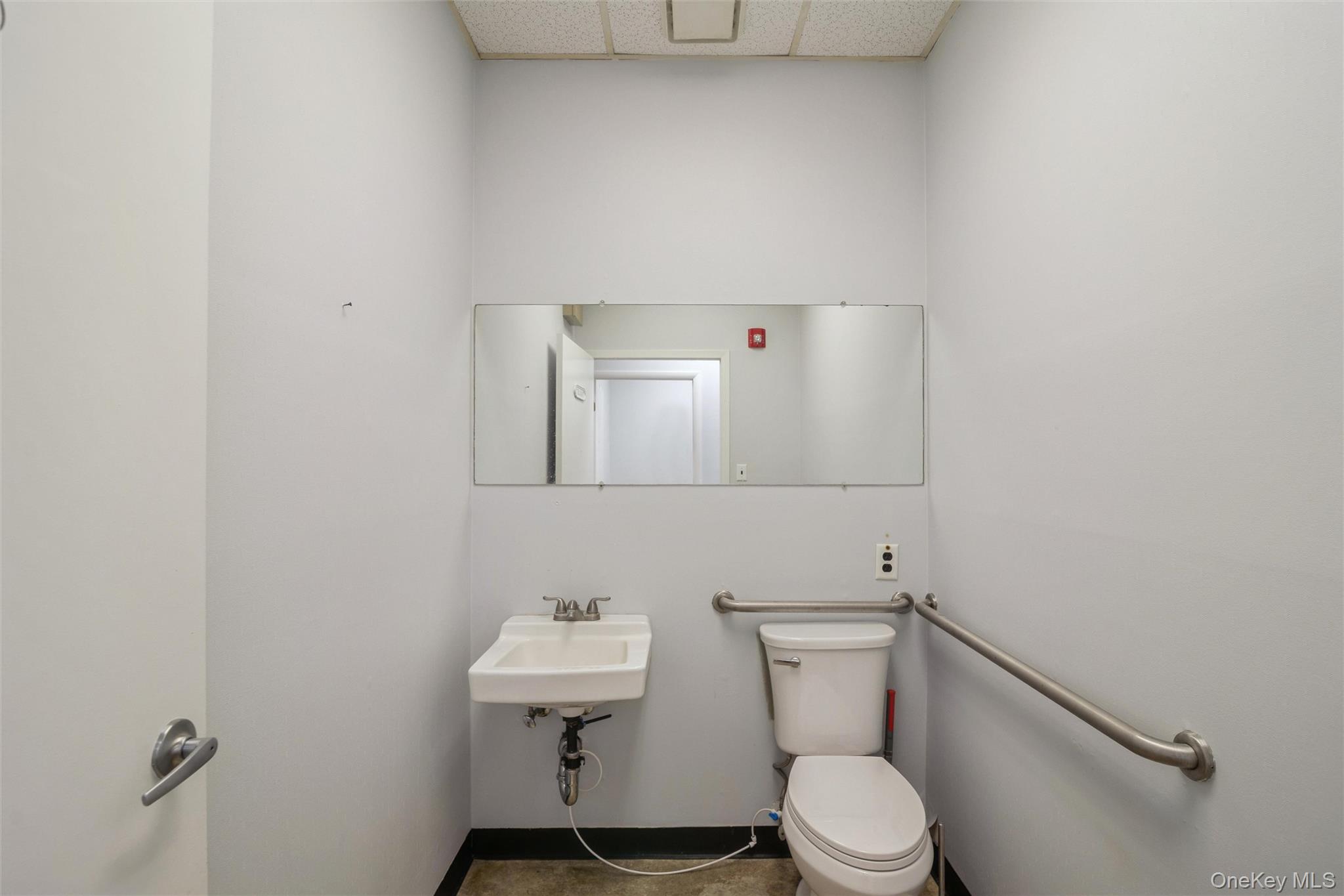 1641A Medford Avenue – For Sale photo 27