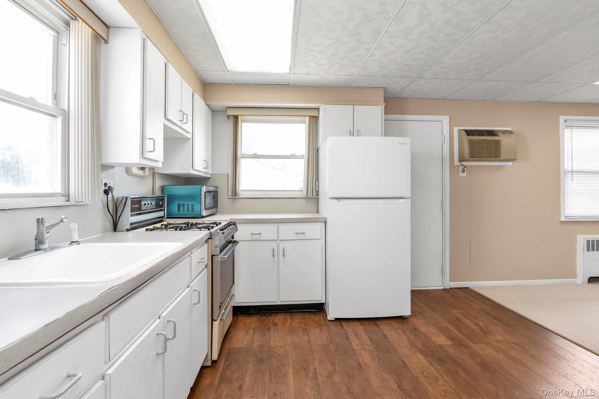 32 Jersey Street – For Sale photo 4