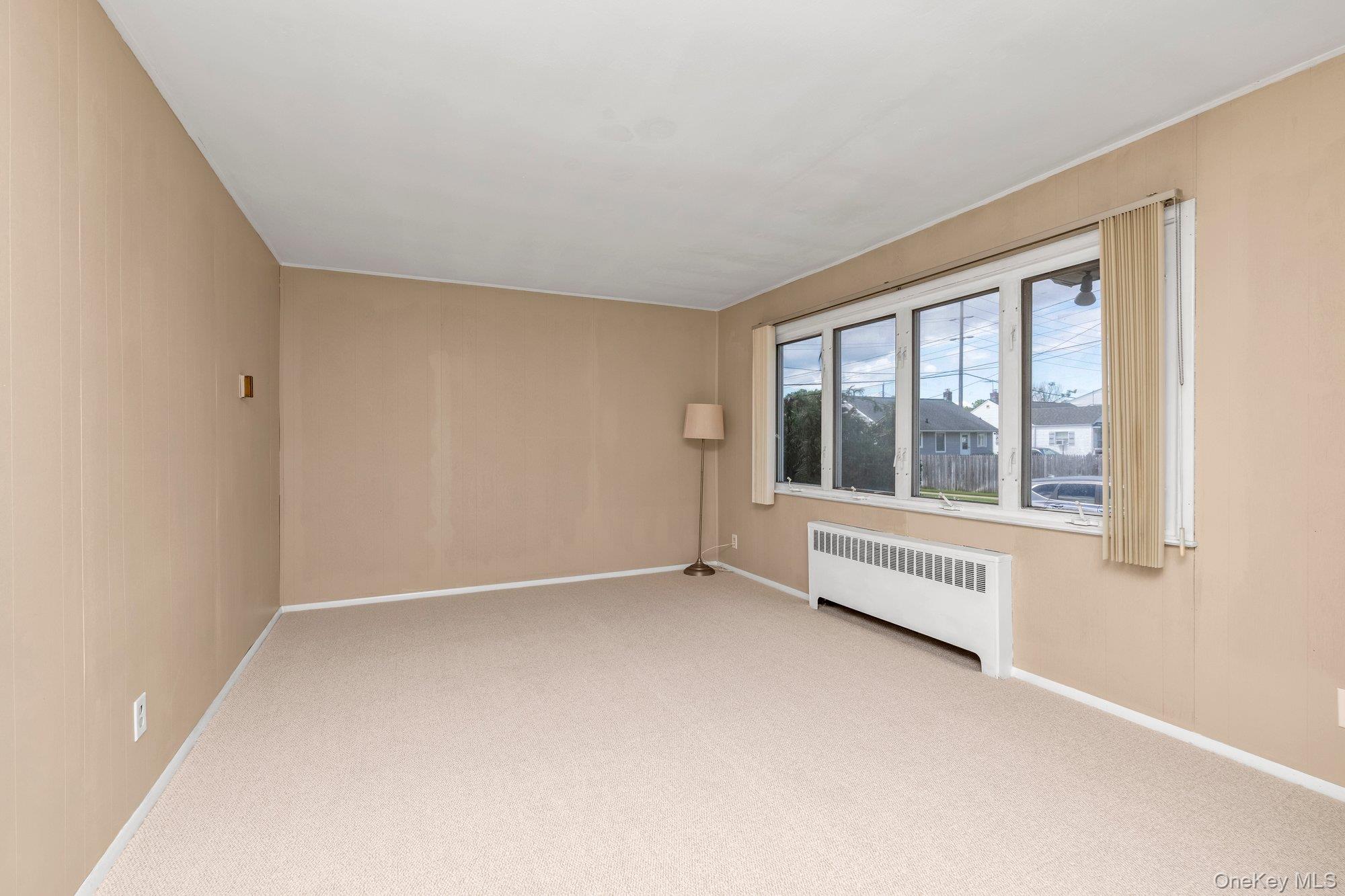 32 Jersey Street – For Sale photo 3