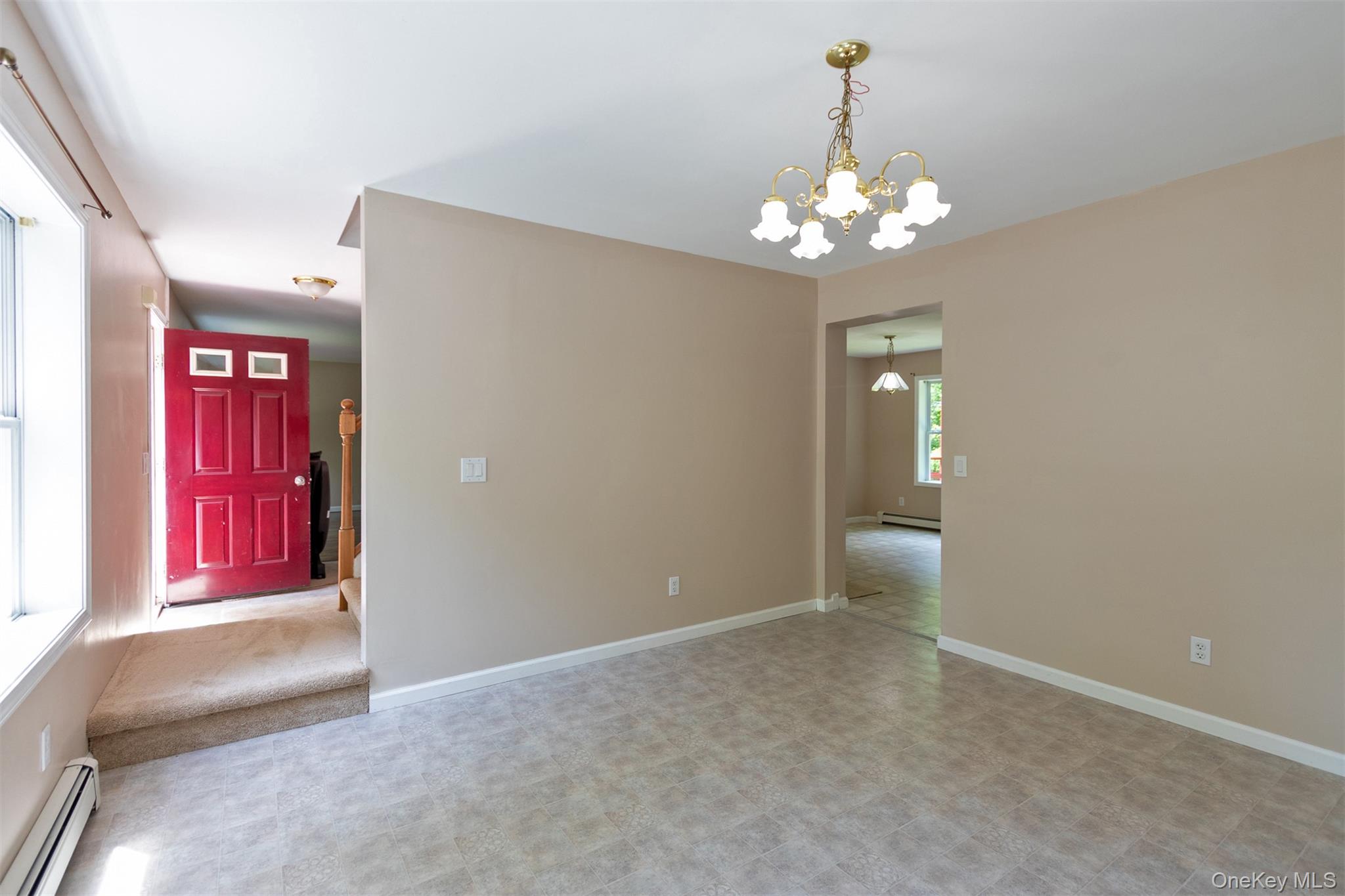 10 Lairds Court – For Sale photo 5