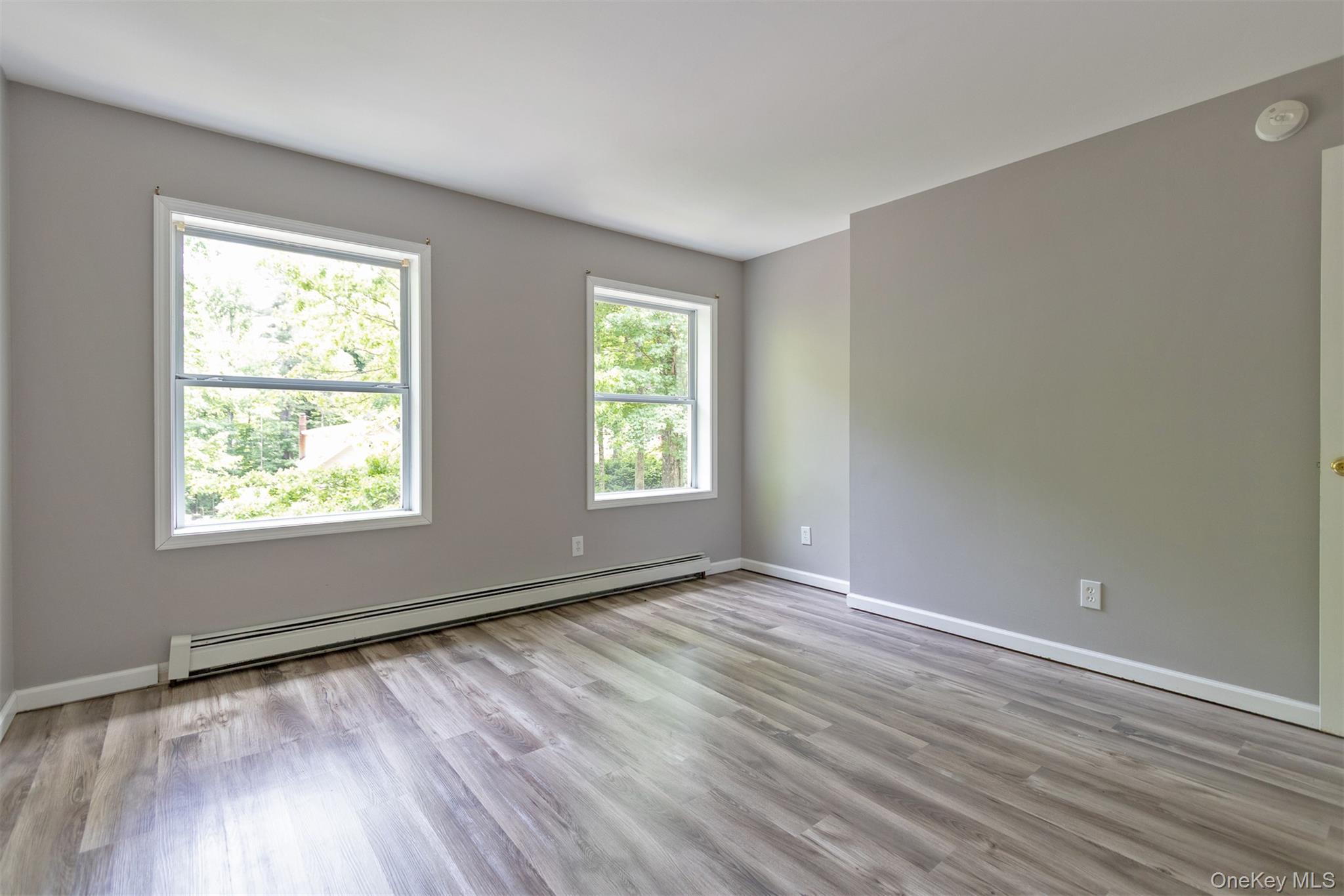 10 Lairds Court – For Sale photo 25