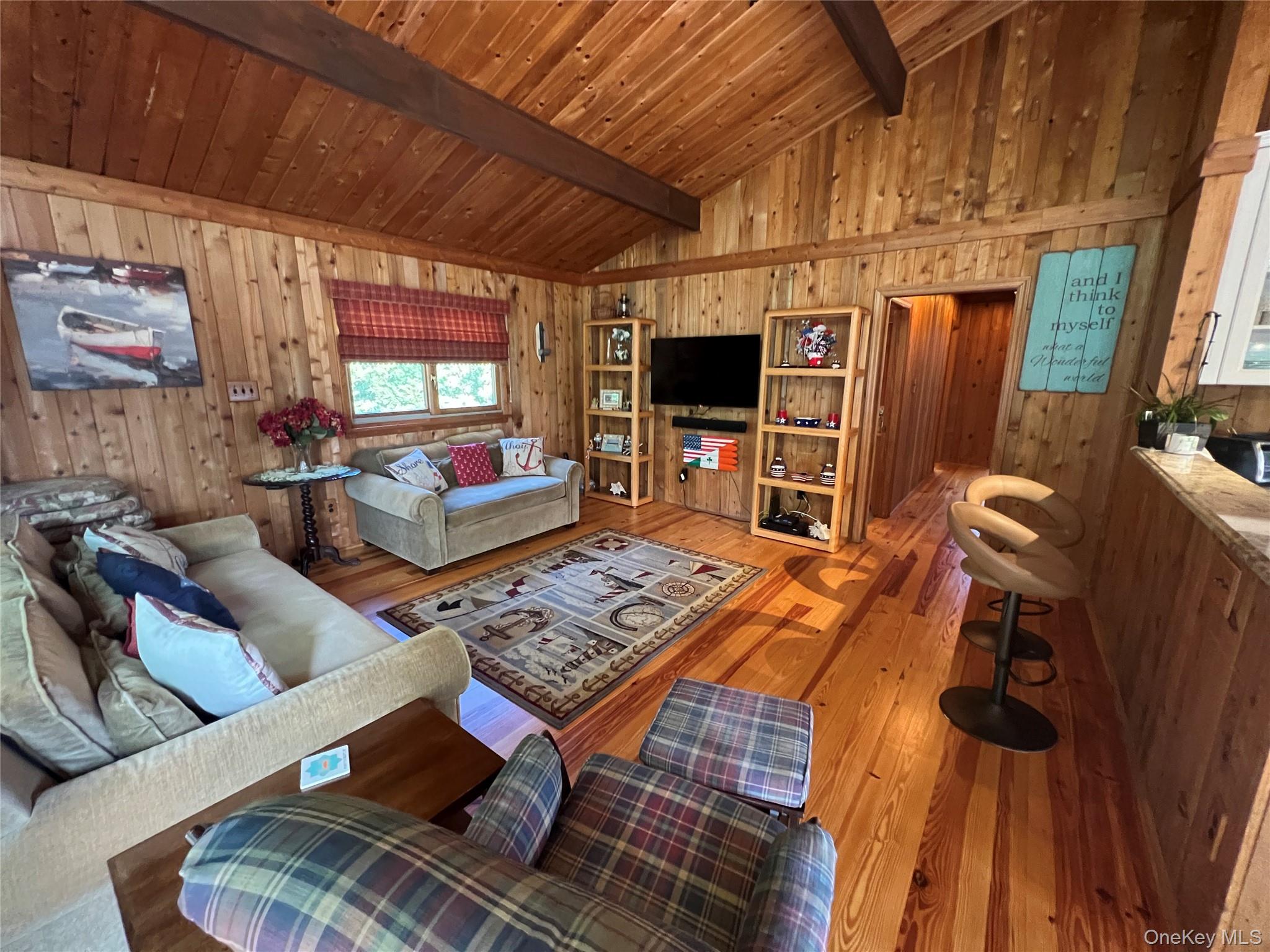 71 Garden City Avenue – For Rent photo 5