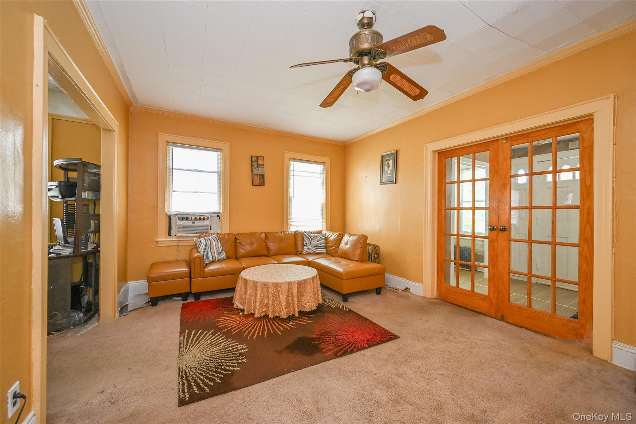 18806 Mangin Avenue – For Sale photo 4