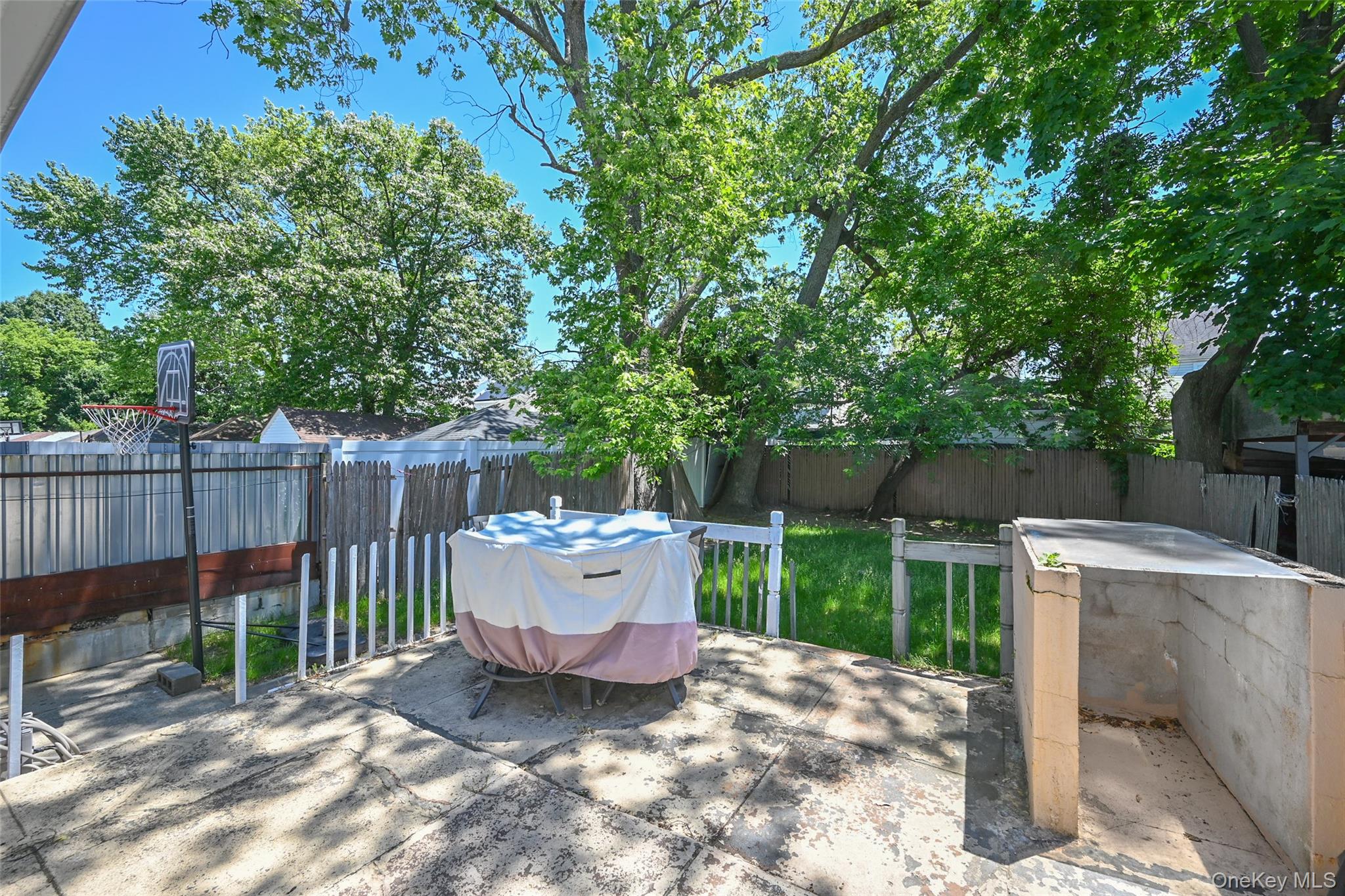 18806 Mangin Avenue – For Sale photo 18