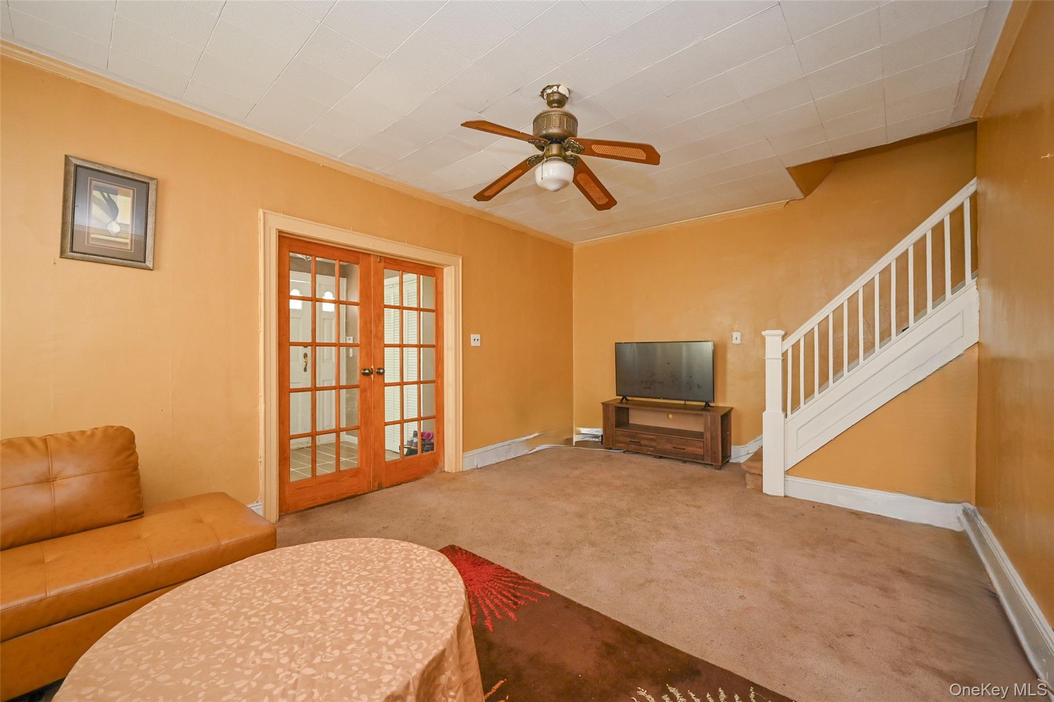 18806 Mangin Avenue – For Sale photo 3