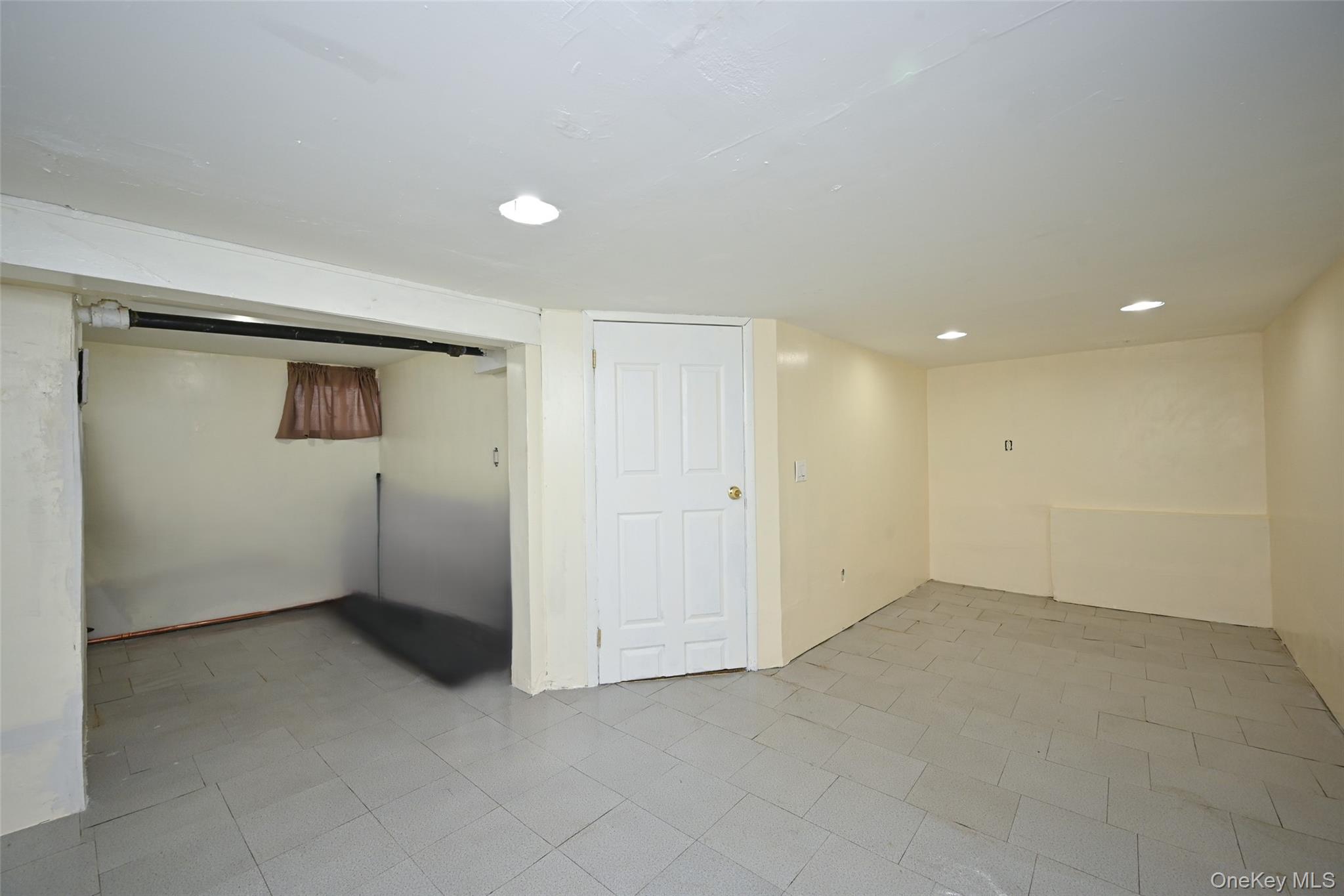 18806 Mangin Avenue – For Sale photo 16
