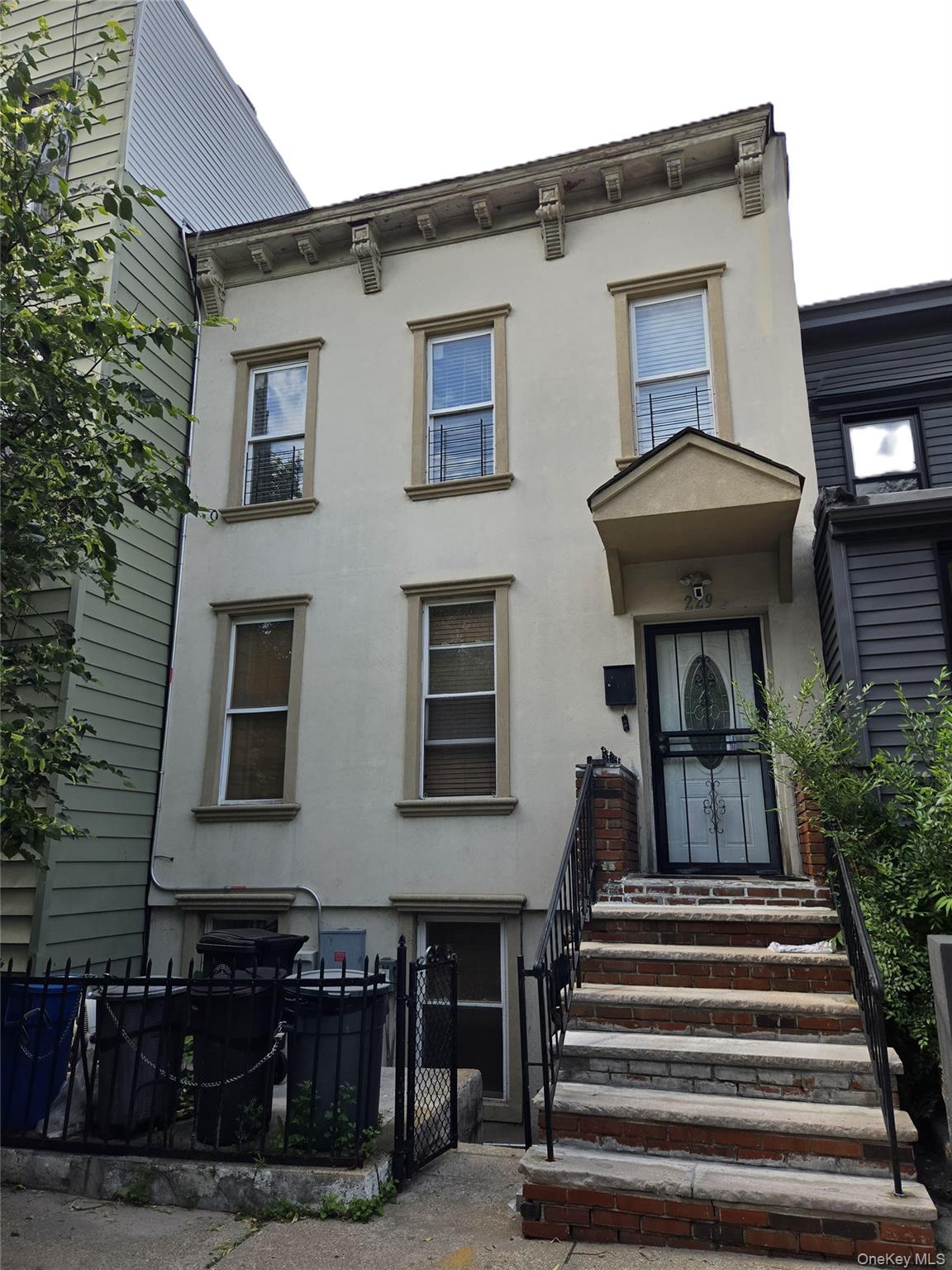 229 Macdougal Street – For Sale