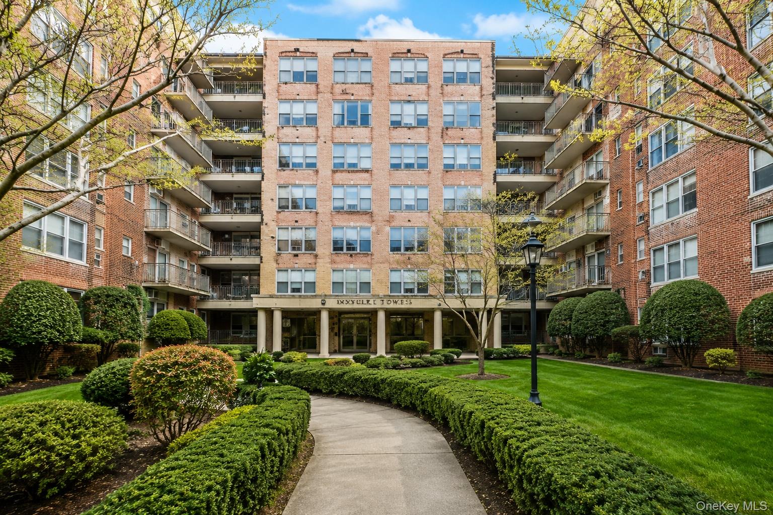 9411 59 Avenue, Unit D-17 photo 3