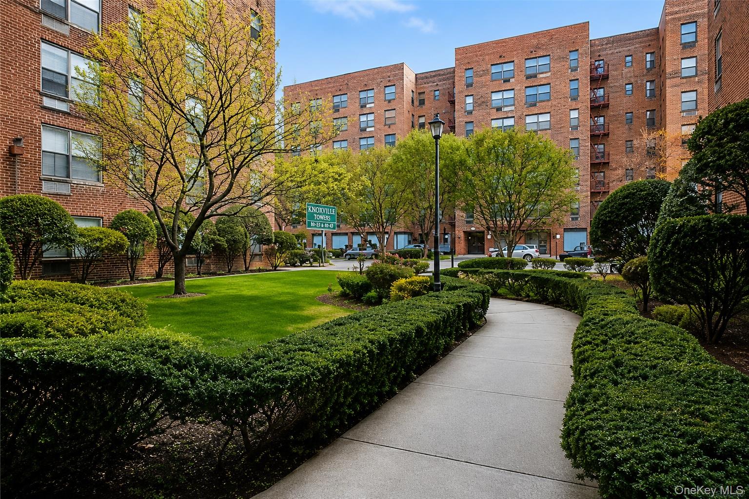 9411 59 Avenue, Unit D-17 photo 4