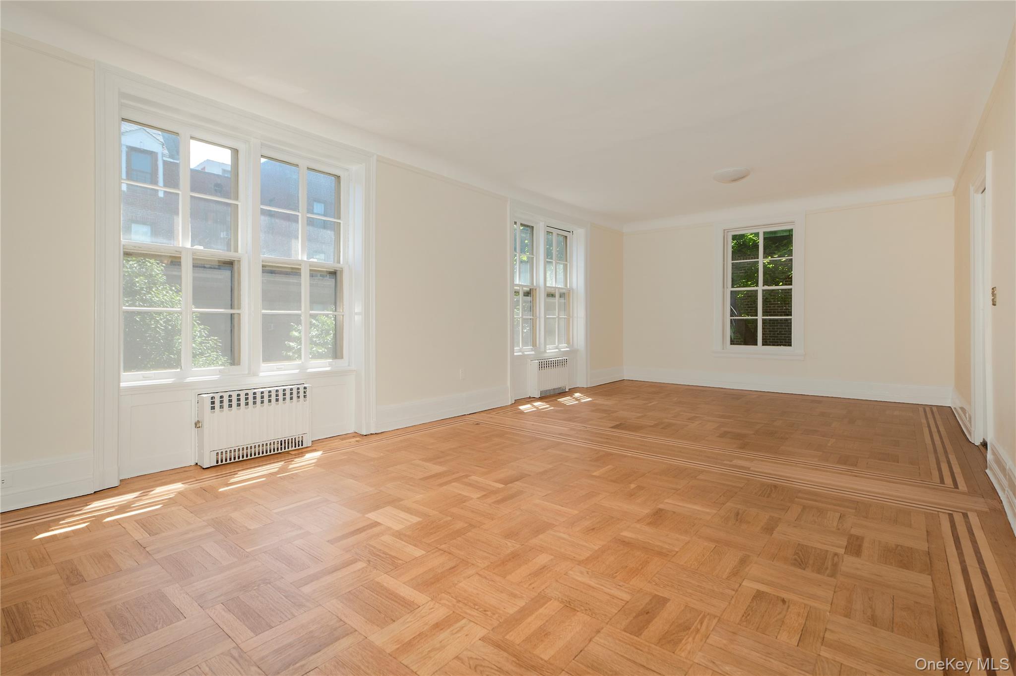 34-22 81 Street, Unit 42 photo 4