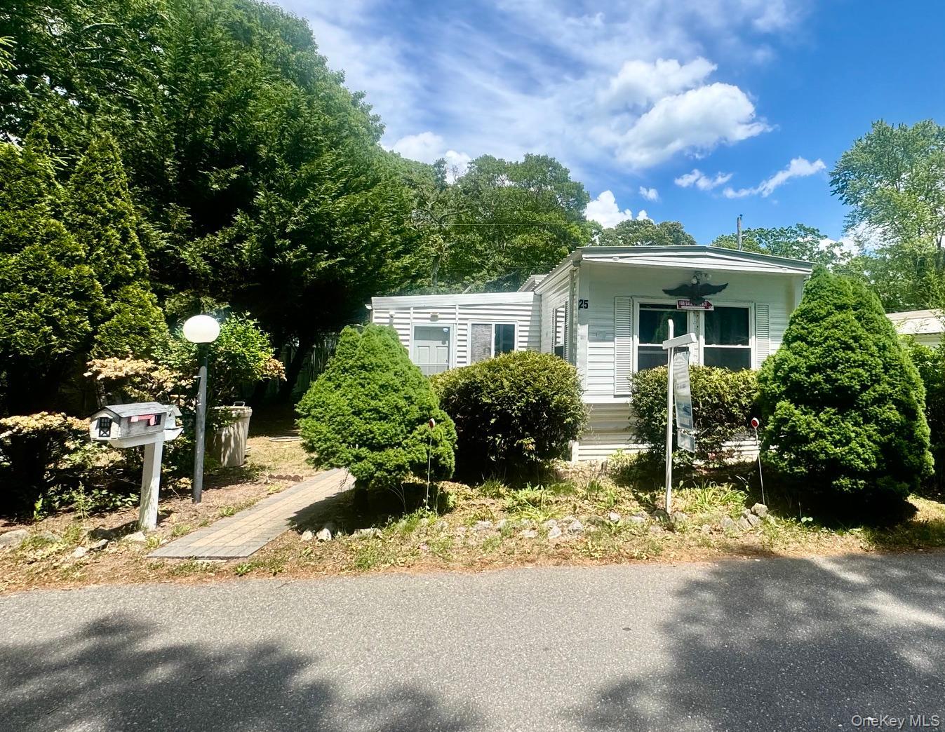 620 #25 Montauk Highway, Unit 25 photo 2