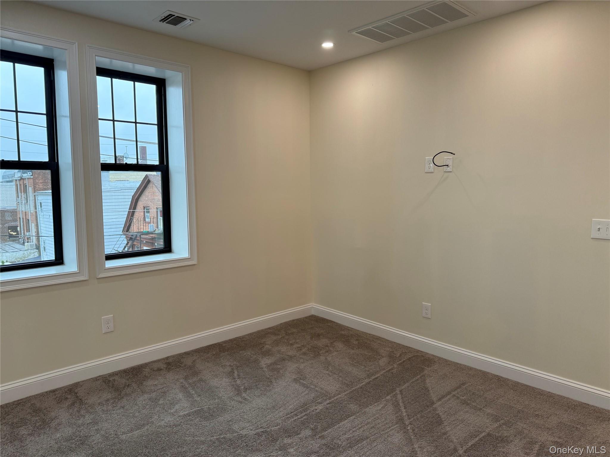 162 2nd Street, Unit 4 photo 10