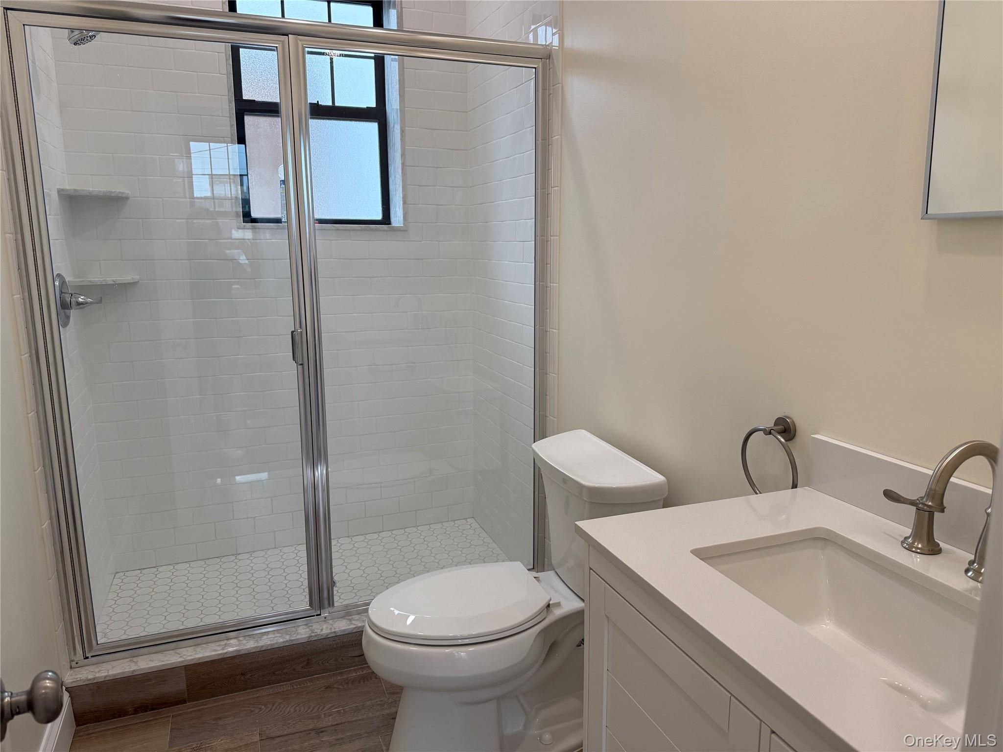 162 2nd Street, Unit 4 photo 7
