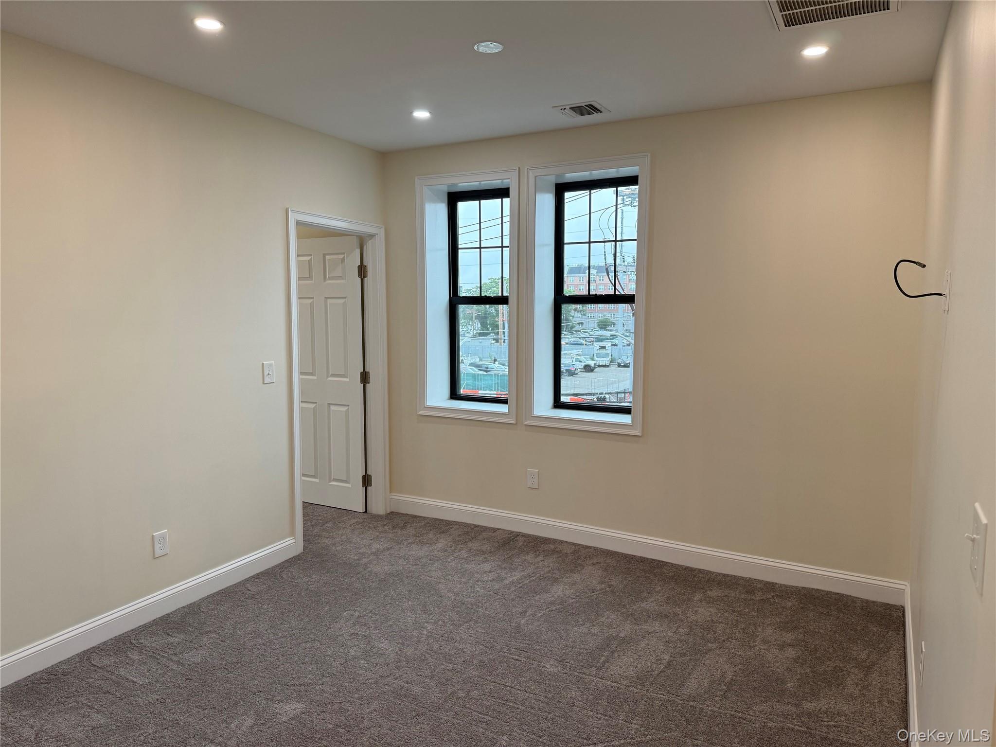 162 2nd Street, Unit 4 photo 6