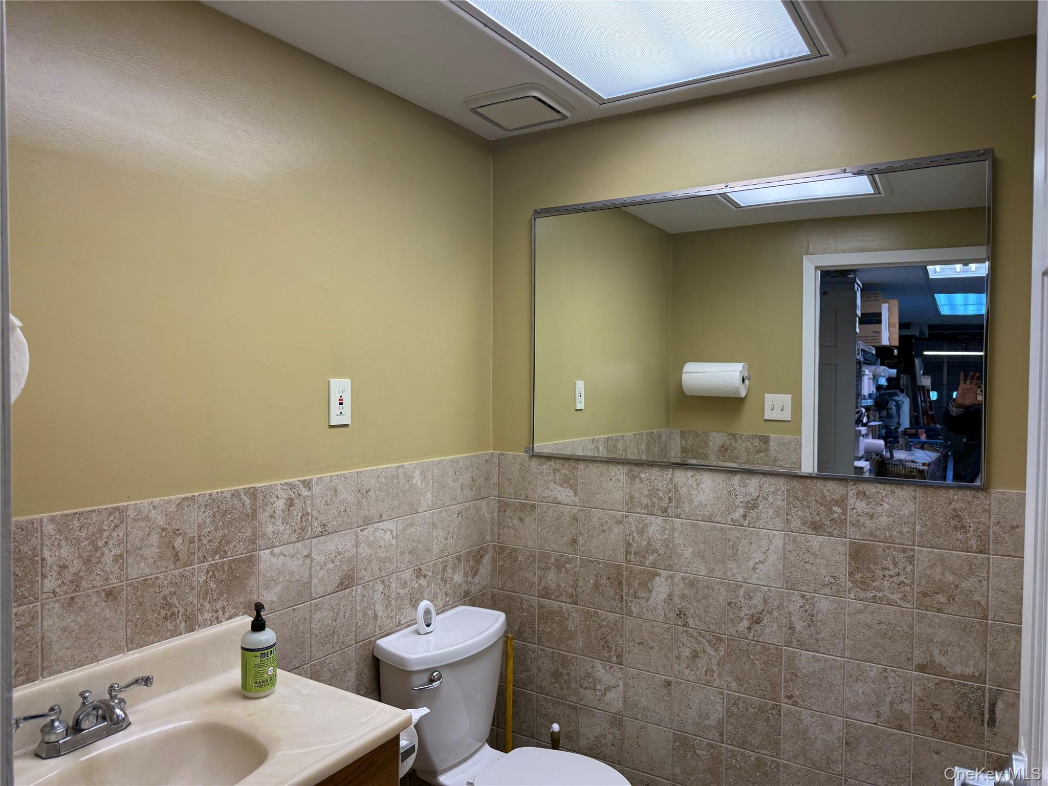 2329 Story Avenue – For Sale photo 8