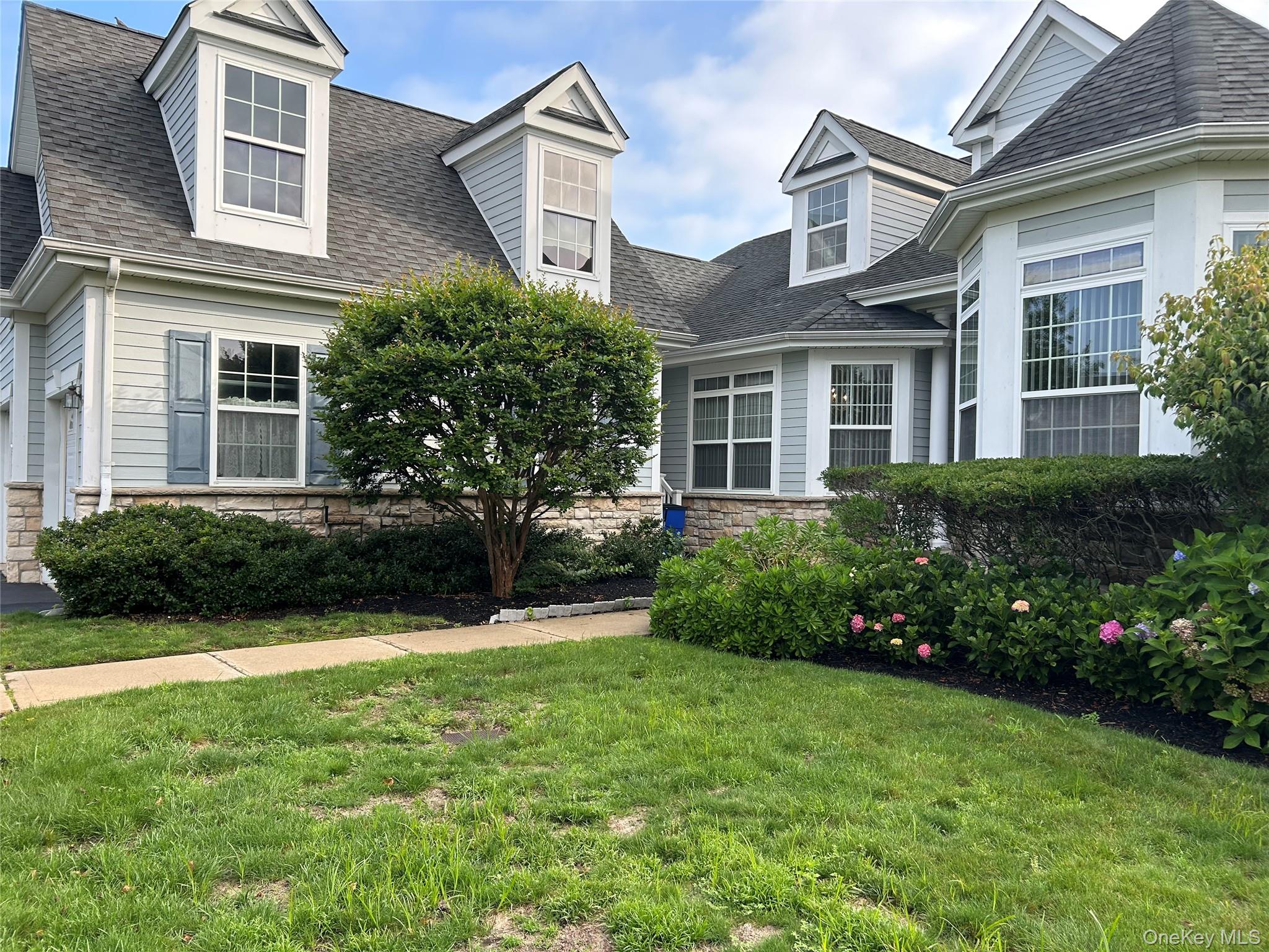 56 Foxglove Row – For Sale