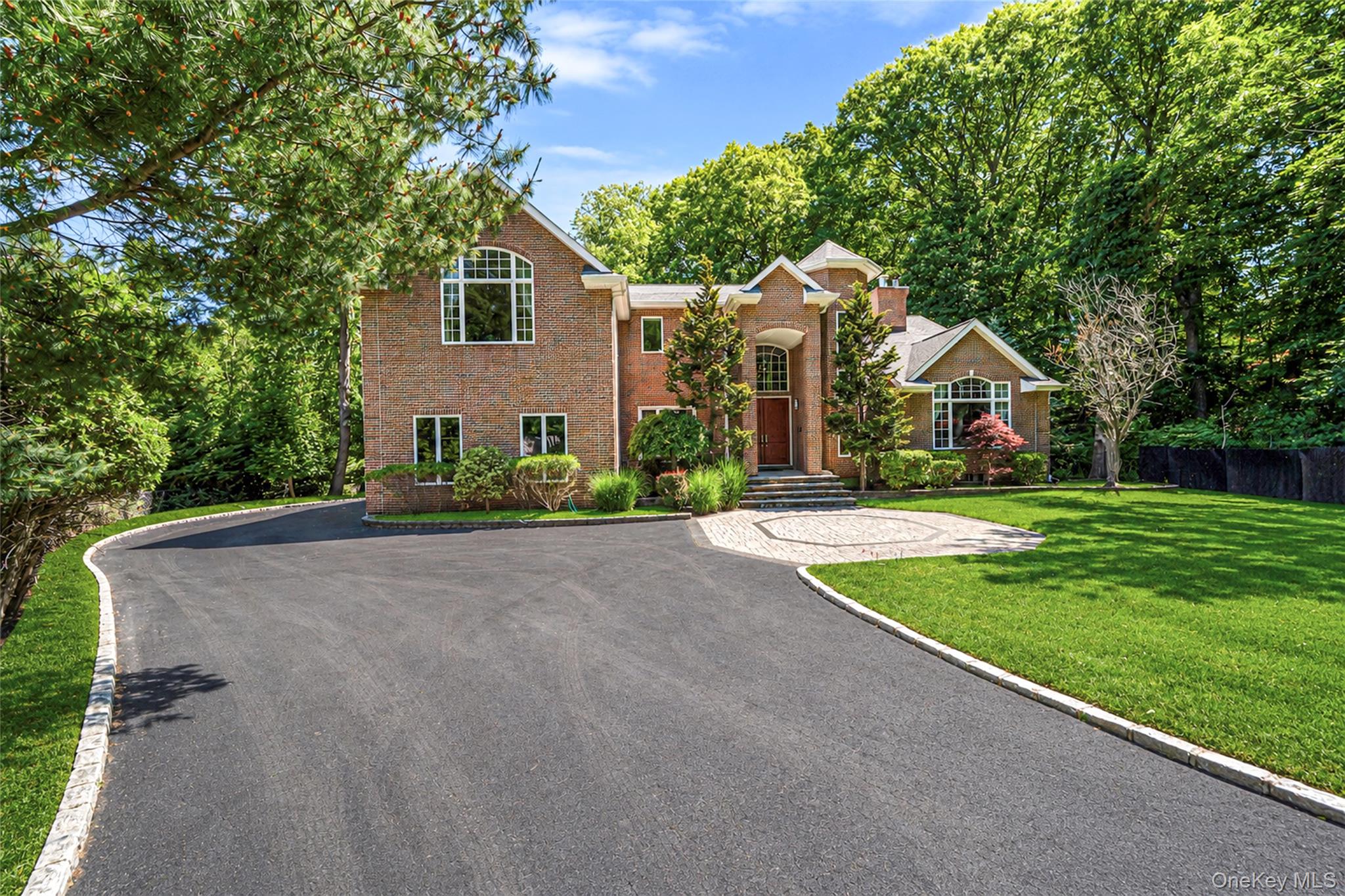589 Landing Avenue – For Sale photo 37