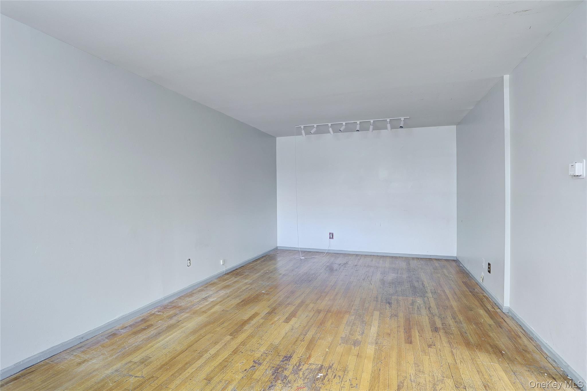 202 Kearsing Parkway – For Sale photo 6