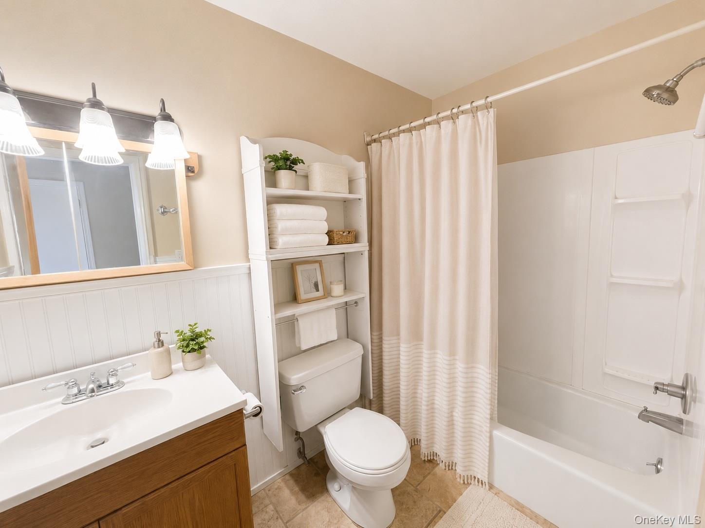274 Hooker Avenue, Unit L2 photo 6