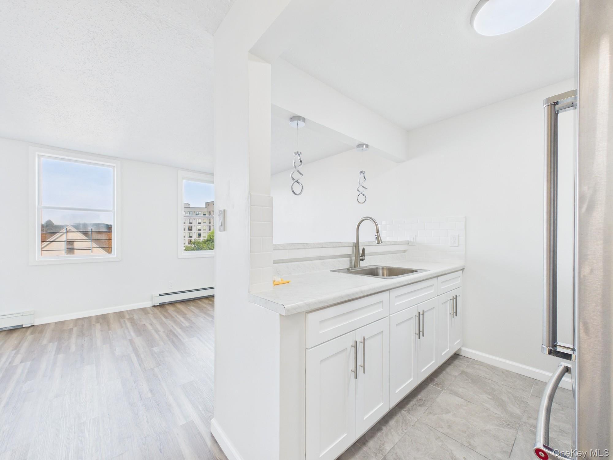 1222 Vyse Avenue – For Sale photo 17