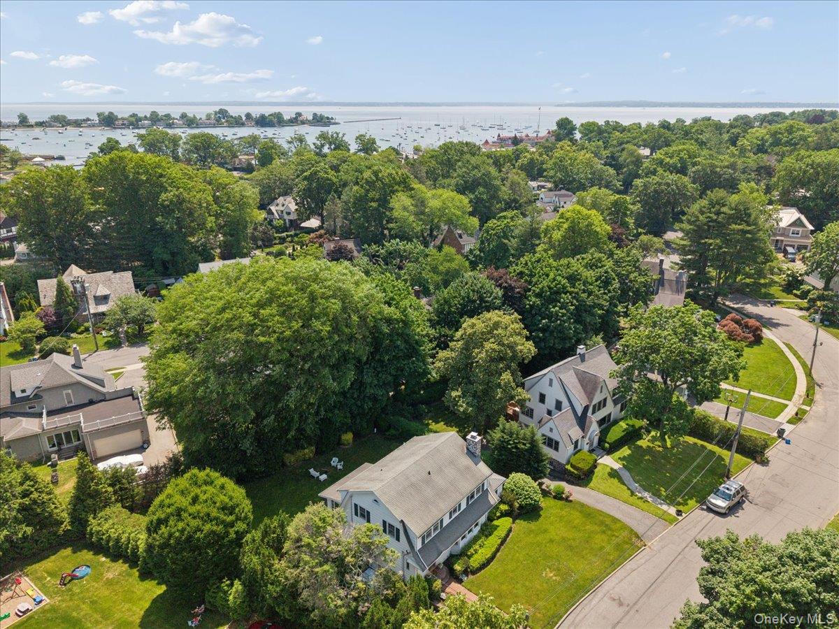 15 Lyons Place – For Sale photo 33