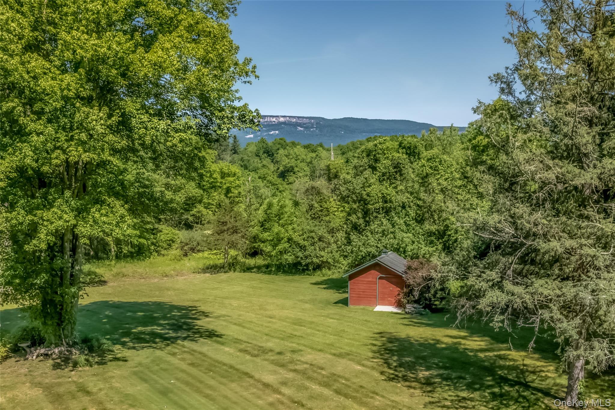 18 Military Lane – For Sale photo 11